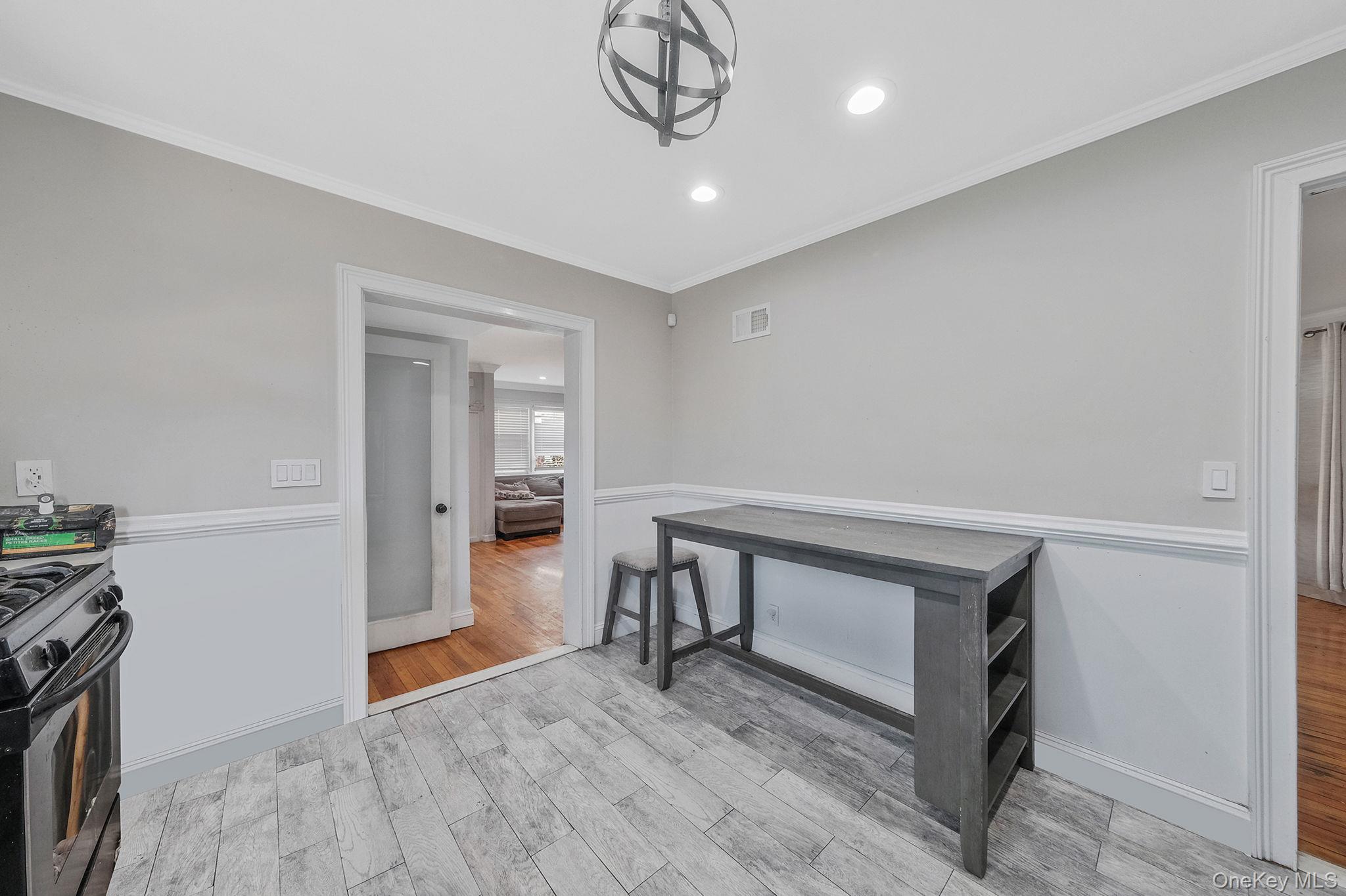 54 S Centre Avenue, Rockville Centre, NY 11570