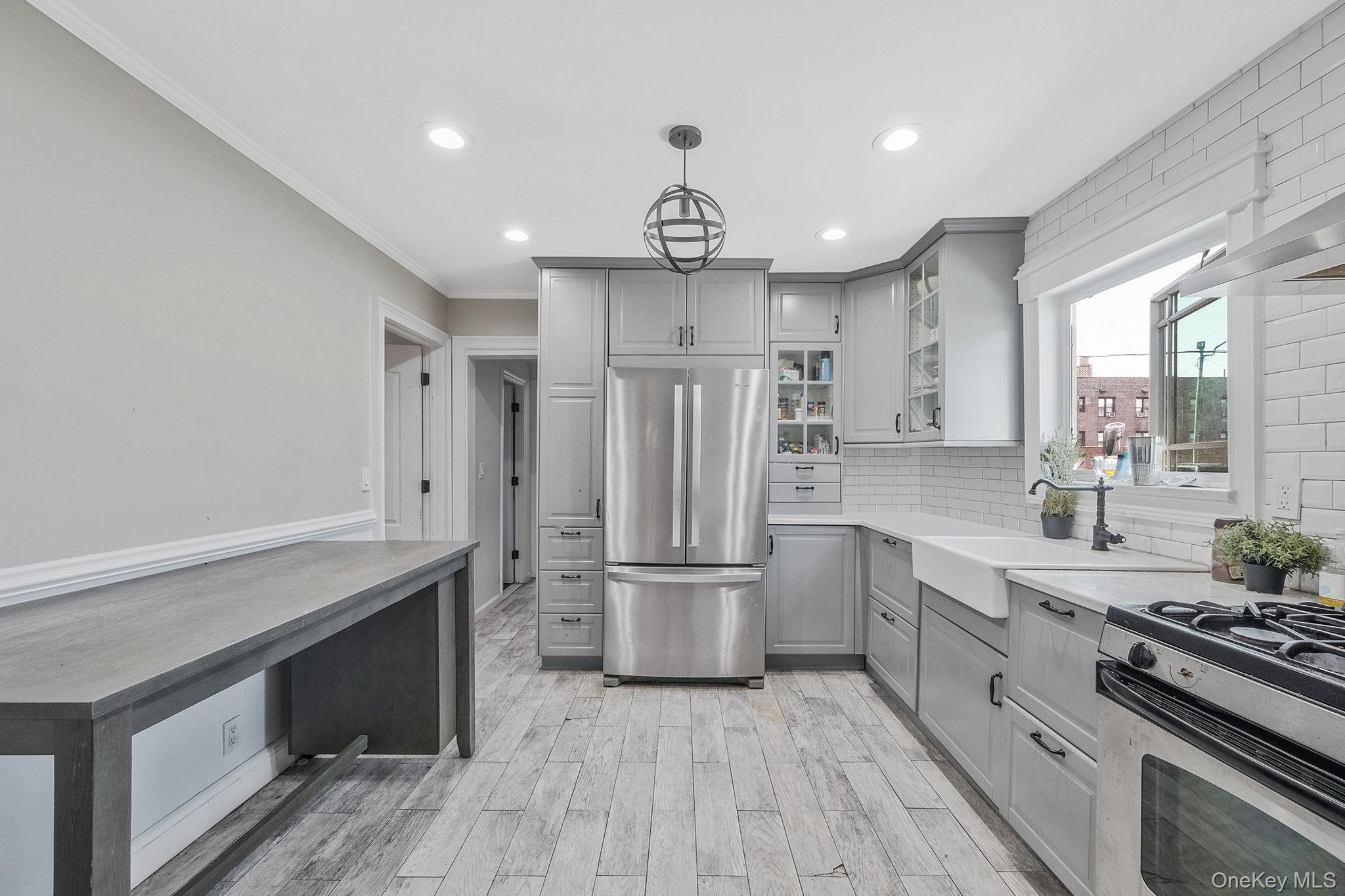 54 S Centre Avenue, Rockville Centre, NY 11570