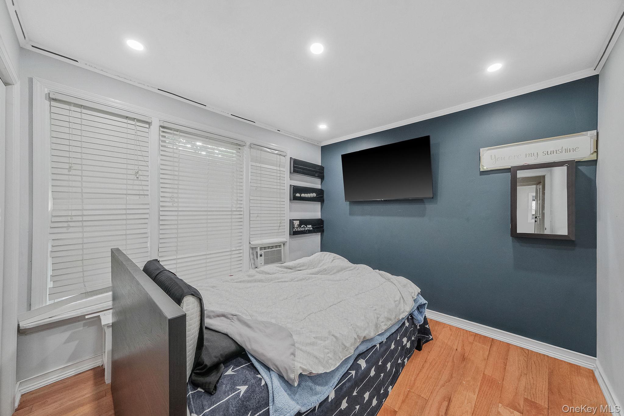 54 S Centre Avenue, Rockville Centre, NY 11570