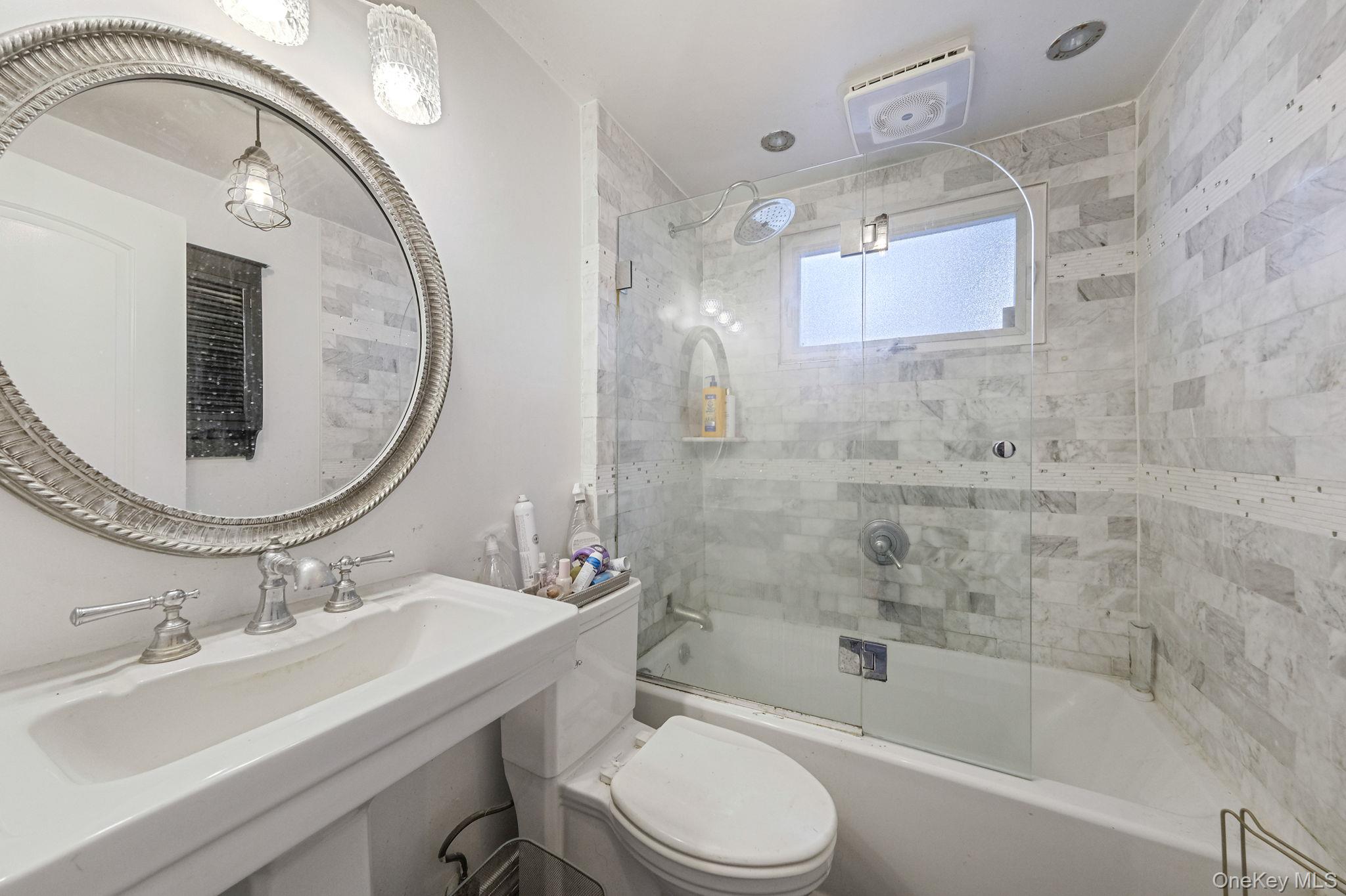 54 S Centre Avenue, Rockville Centre, NY 11570