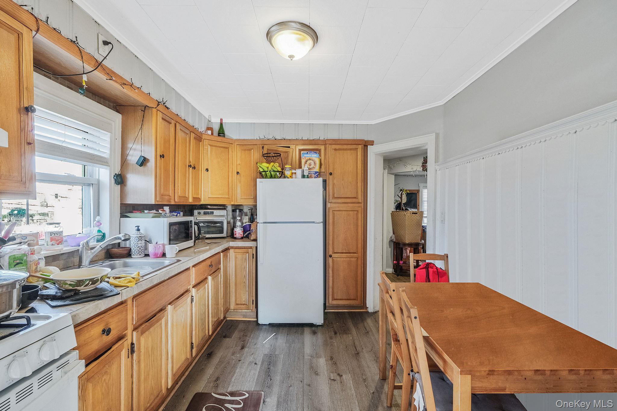 54 S Centre Avenue, Rockville Centre, NY 11570