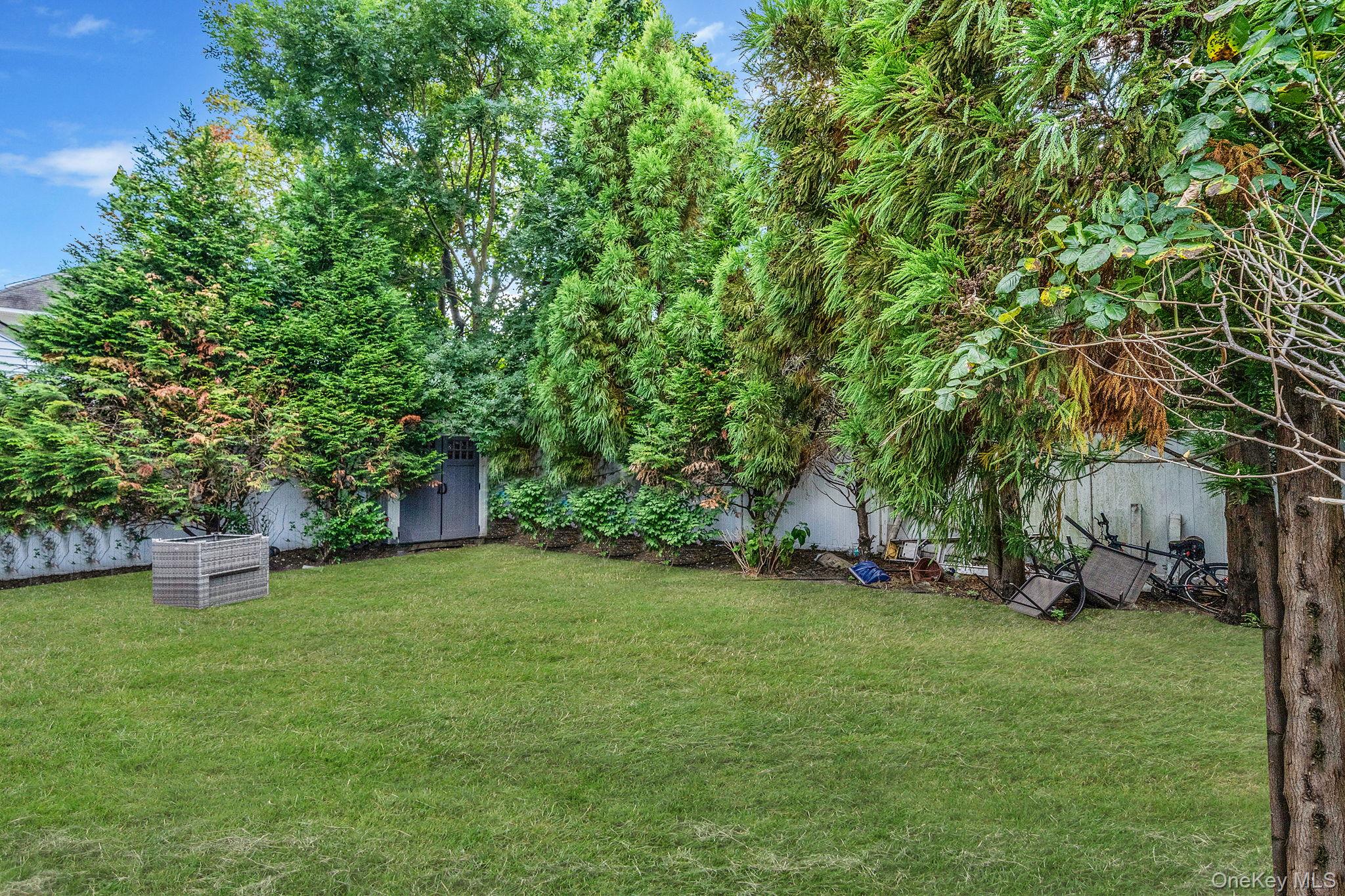 54 S Centre Avenue, Rockville Centre, NY 11570