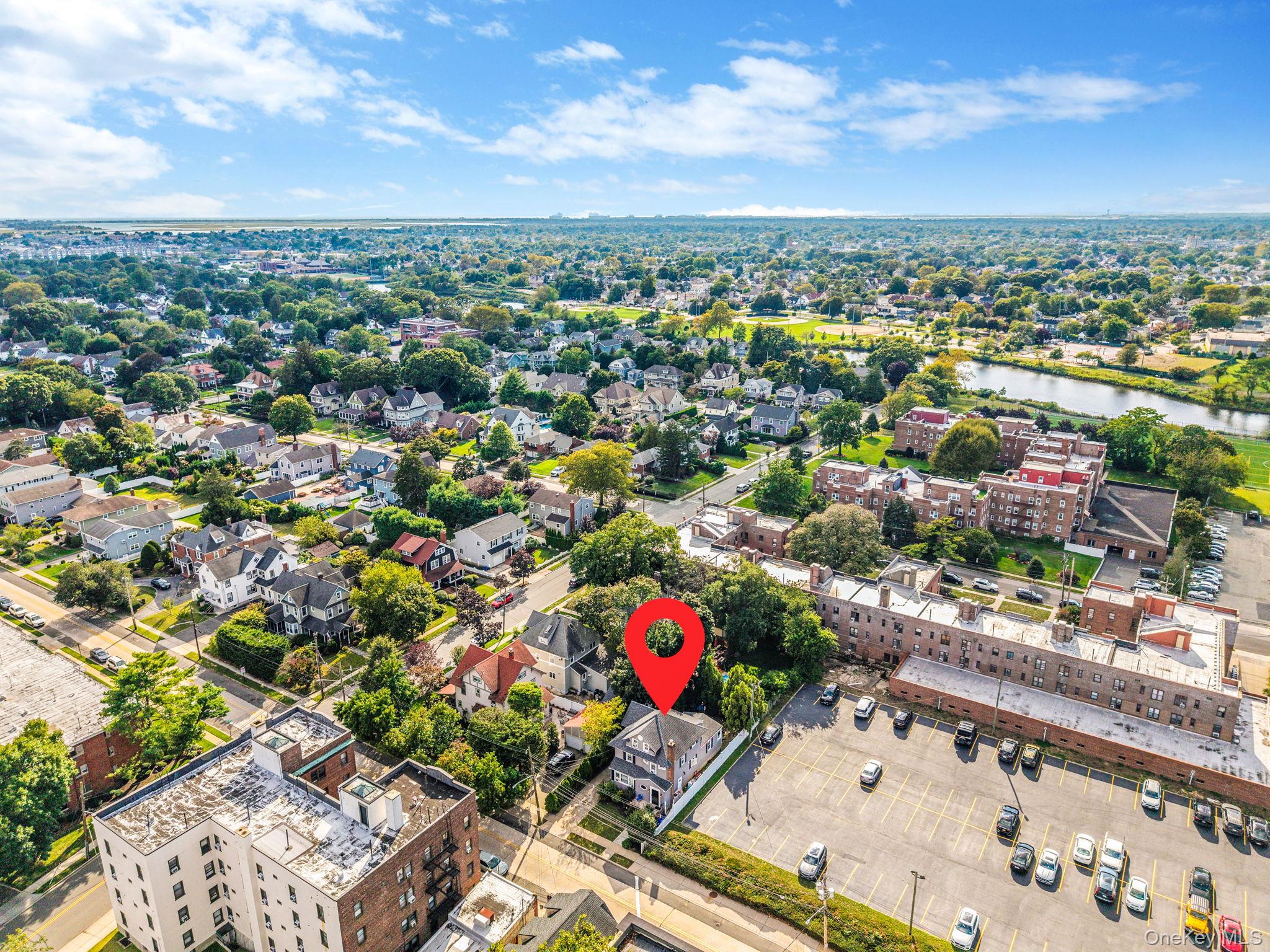 54 S Centre Avenue, Rockville Centre, NY 11570