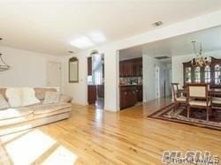 12 Ross Avenue, Melville, NY 11747