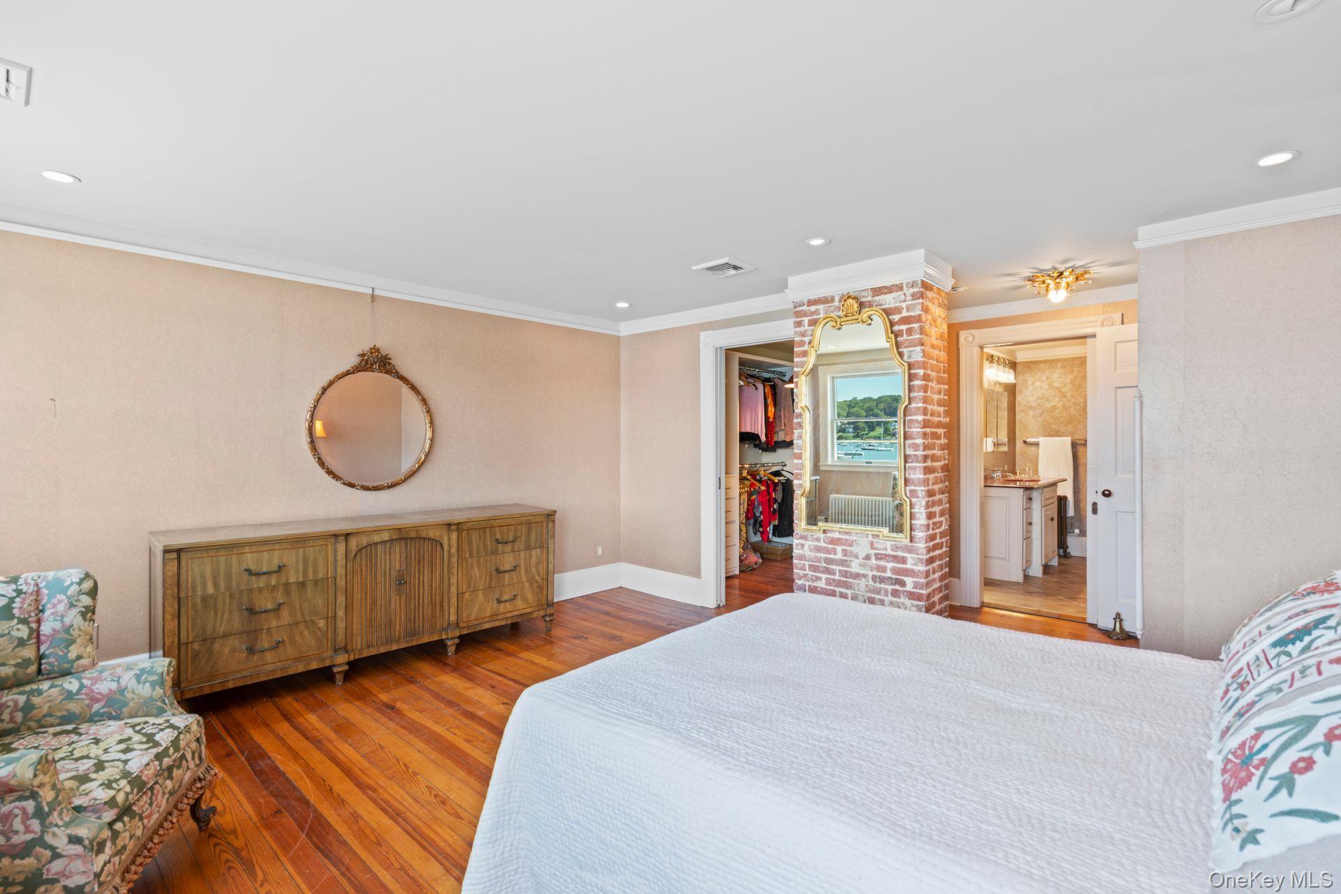 87 Bayview Avenue, Northport, NY 11768