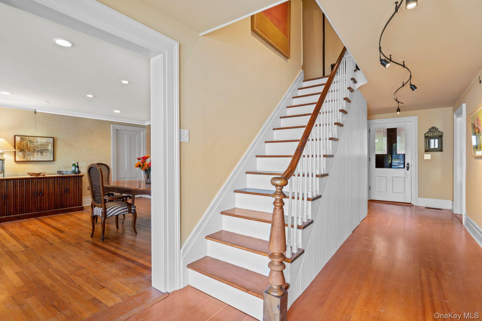 87 Bayview Avenue, Northport, NY 11768