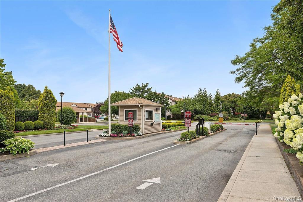 100 Daly Boulevard # 2713, Oceanside, NY 11572