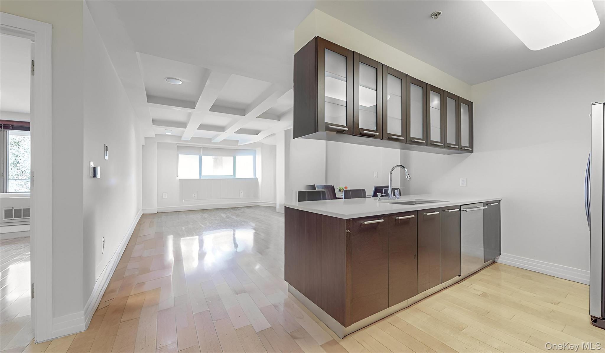 64-05 Yellowstone Boulevard # 311, Forest Hills, NY 11375