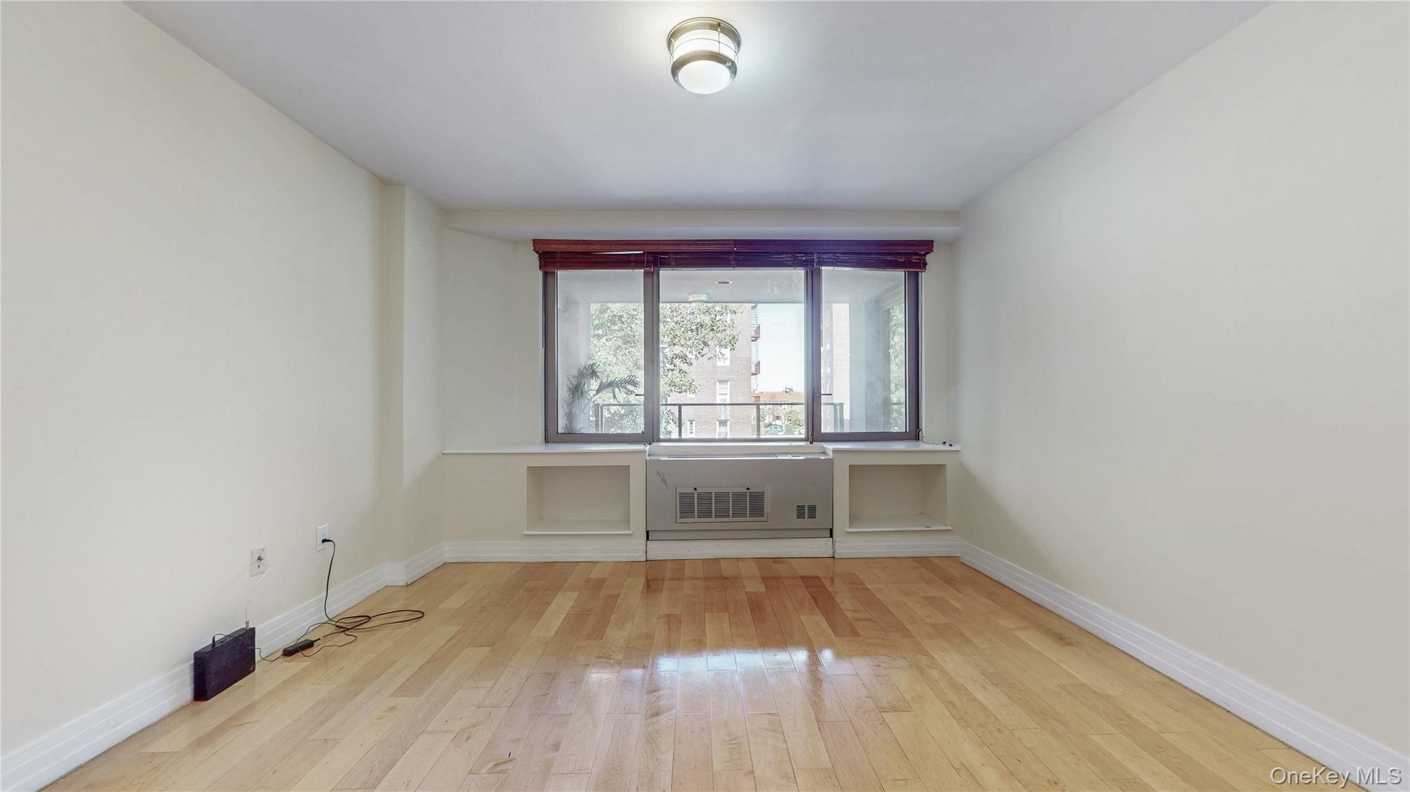 64-05 Yellowstone Boulevard # 311, Forest Hills, NY 11375