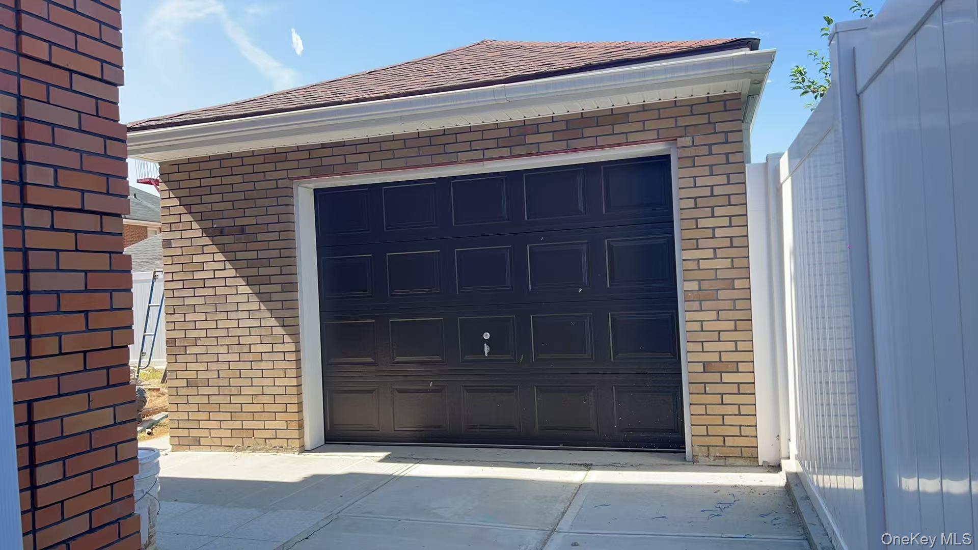 1111 Clarence Avenue, Bronx, NY 10465