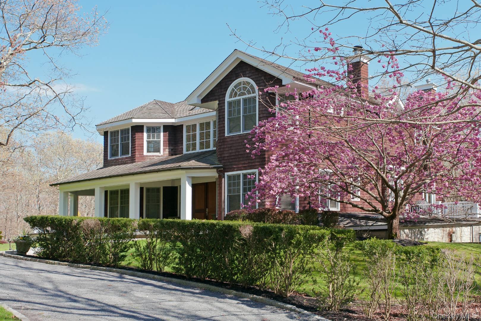 1477 Deerfield Road, Water Mill, NY 11976