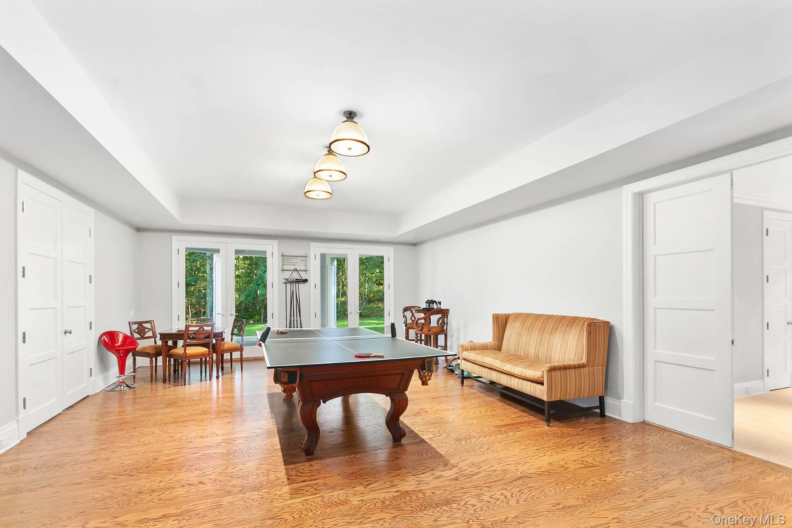 1477 Deerfield Road, Water Mill, NY 11976