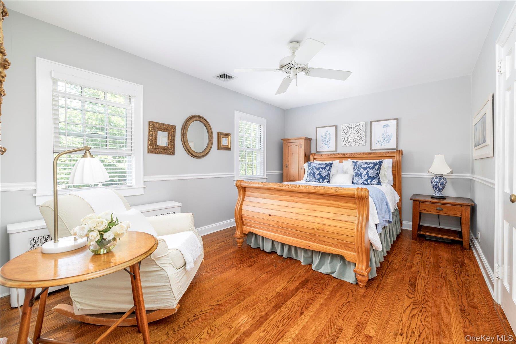 34 Saint Thomas Place, Malverne, NY 11565