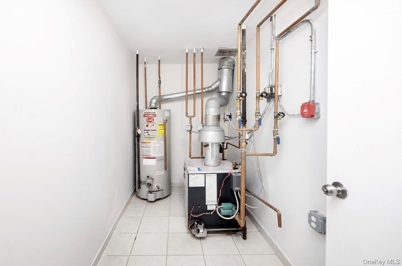 70-13 Caldwell Avenue, Maspeth, NY 11378