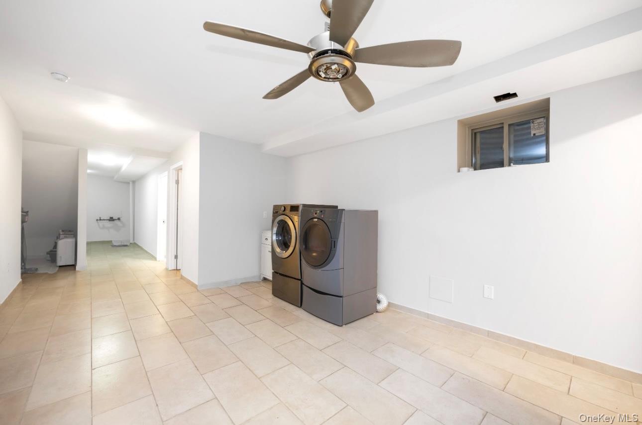 70-13 Caldwell Avenue, Maspeth, NY 11378