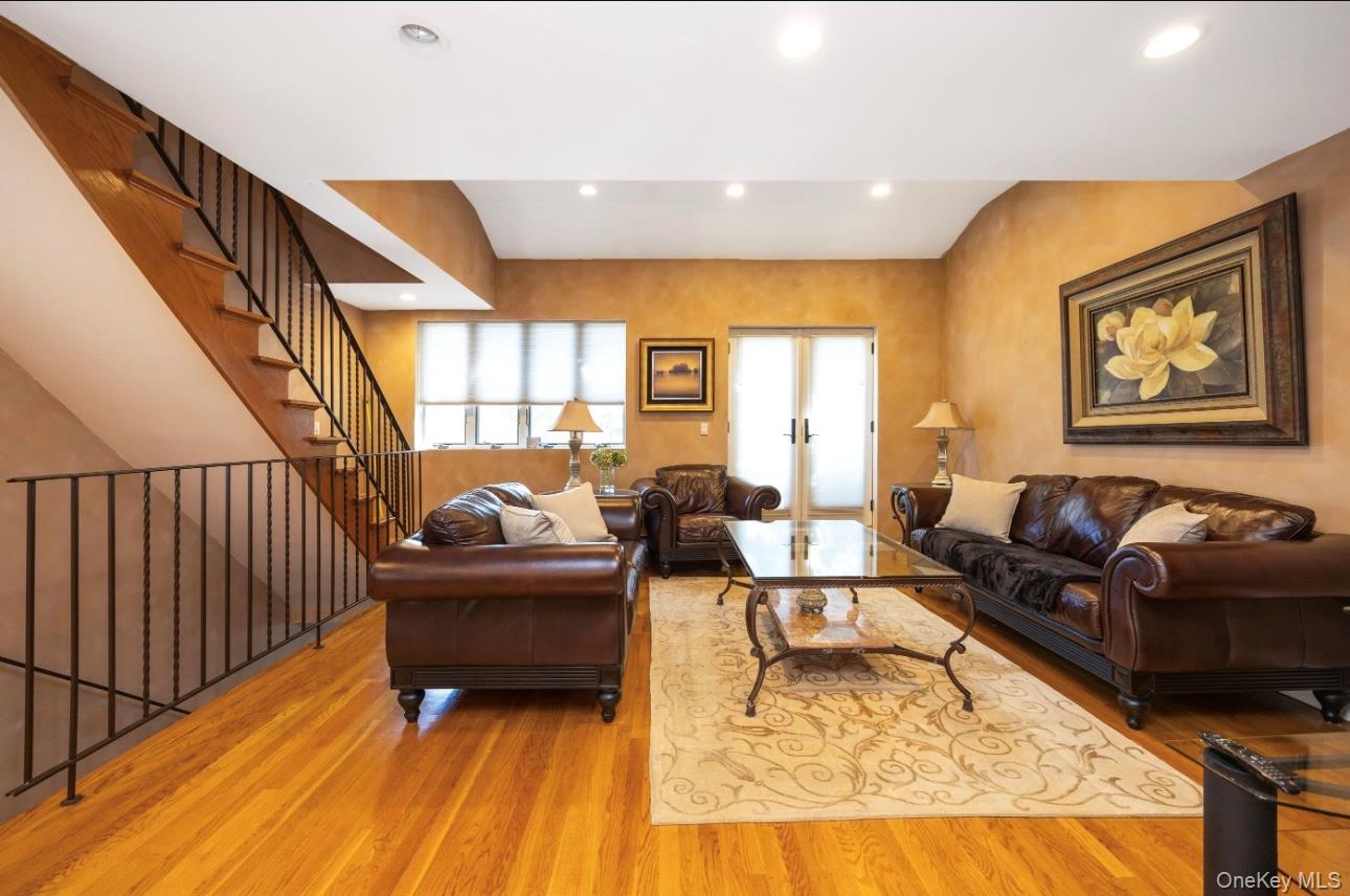 70-13 Caldwell Avenue, Maspeth, NY 11378