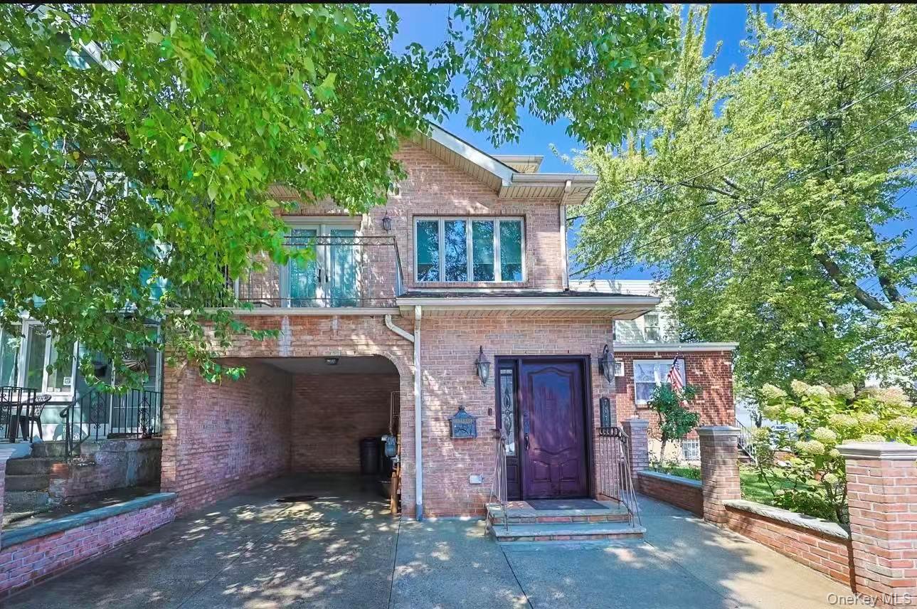 70-13 Caldwell Avenue, Maspeth, NY 11378