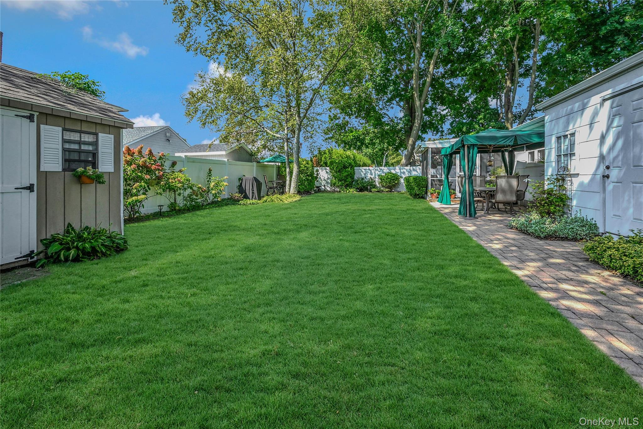 16 Wyant Avenue, Ronkonkoma, NY 11779