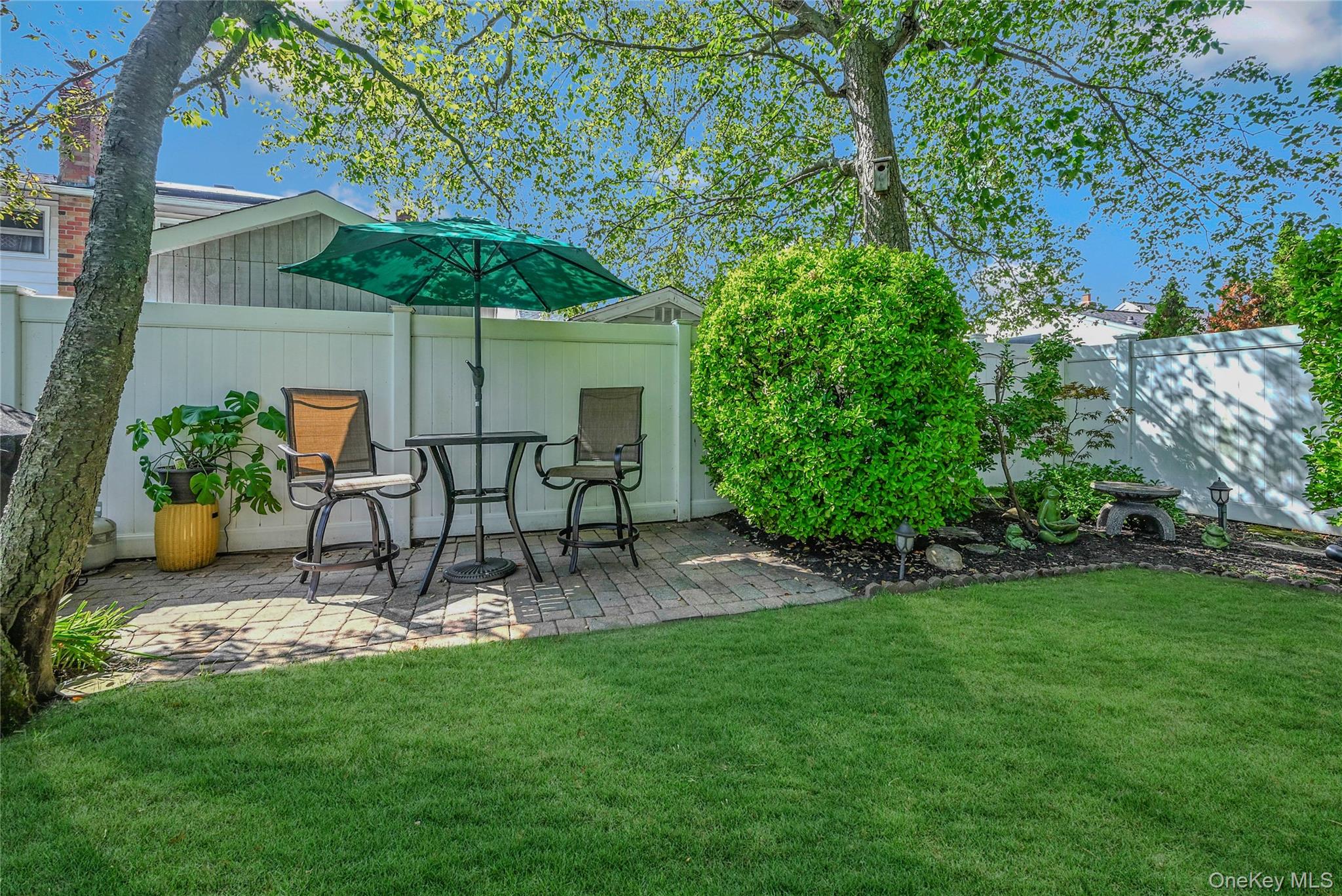 16 Wyant Avenue, Ronkonkoma, NY 11779