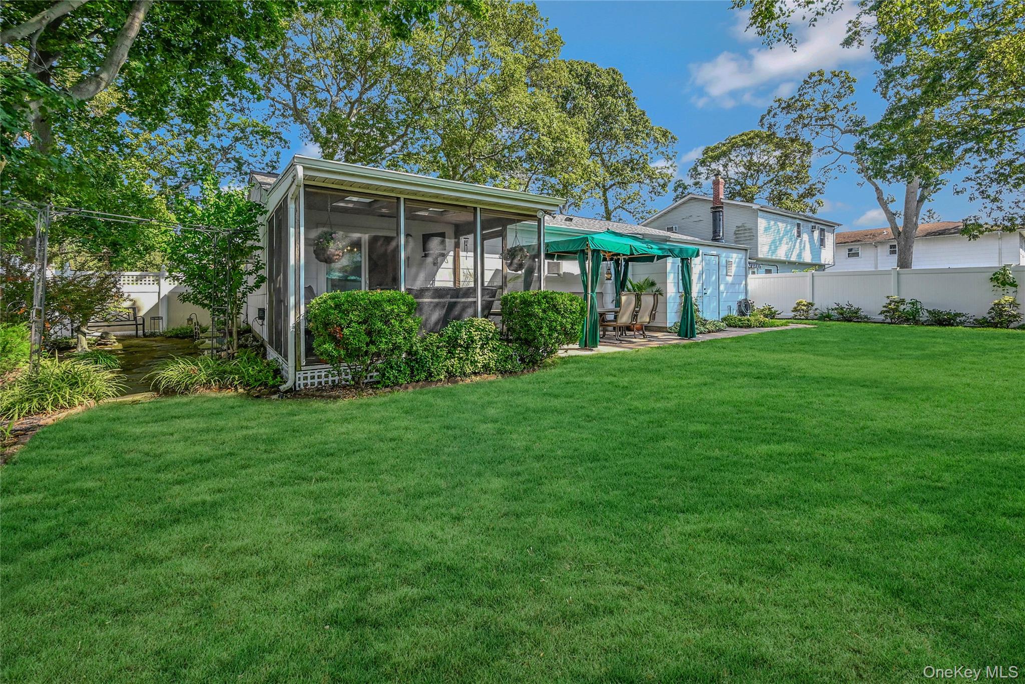 16 Wyant Avenue, Ronkonkoma, NY 11779