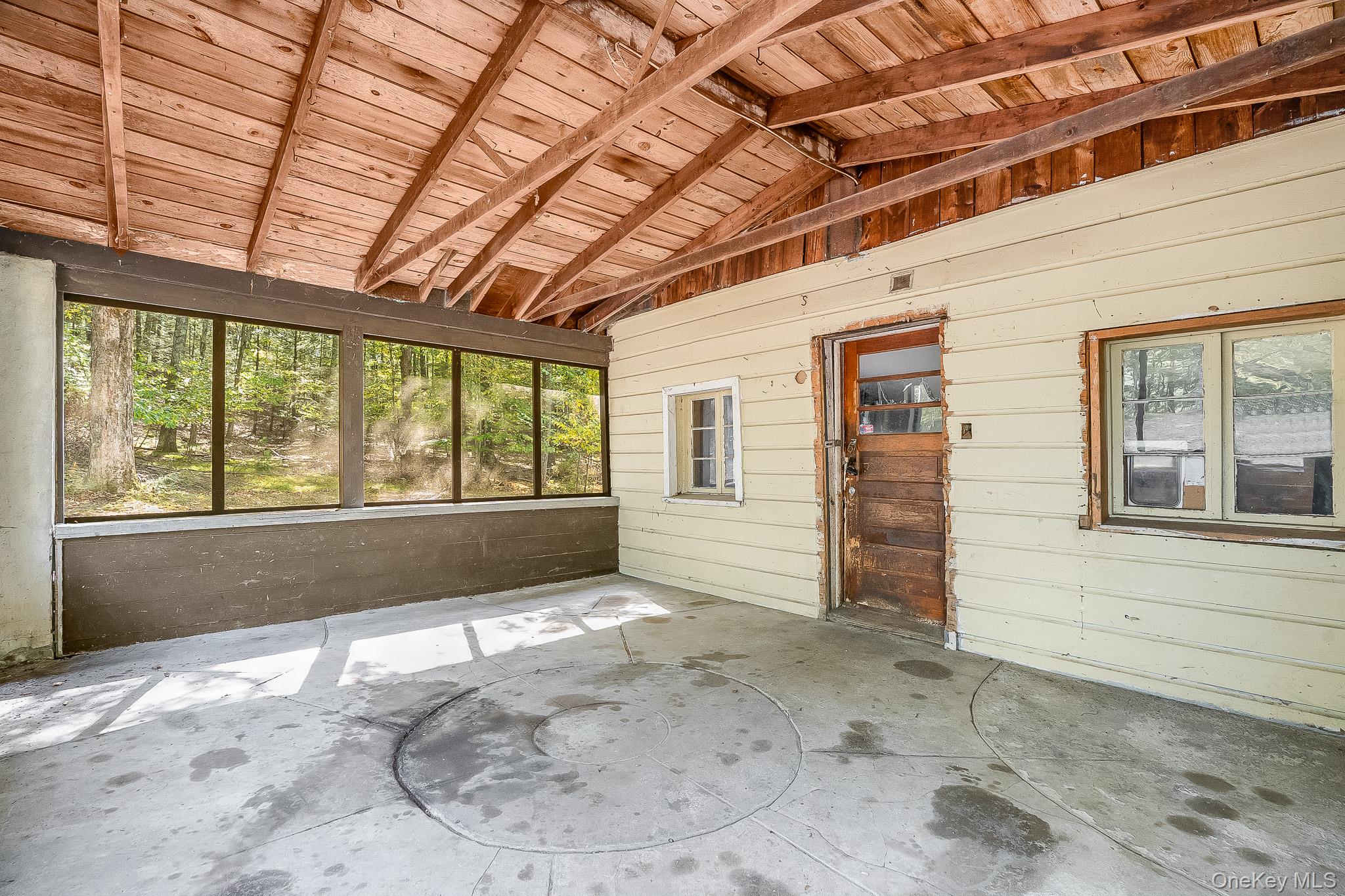 31 Bunny Run Road, Saugerties, NY 12477