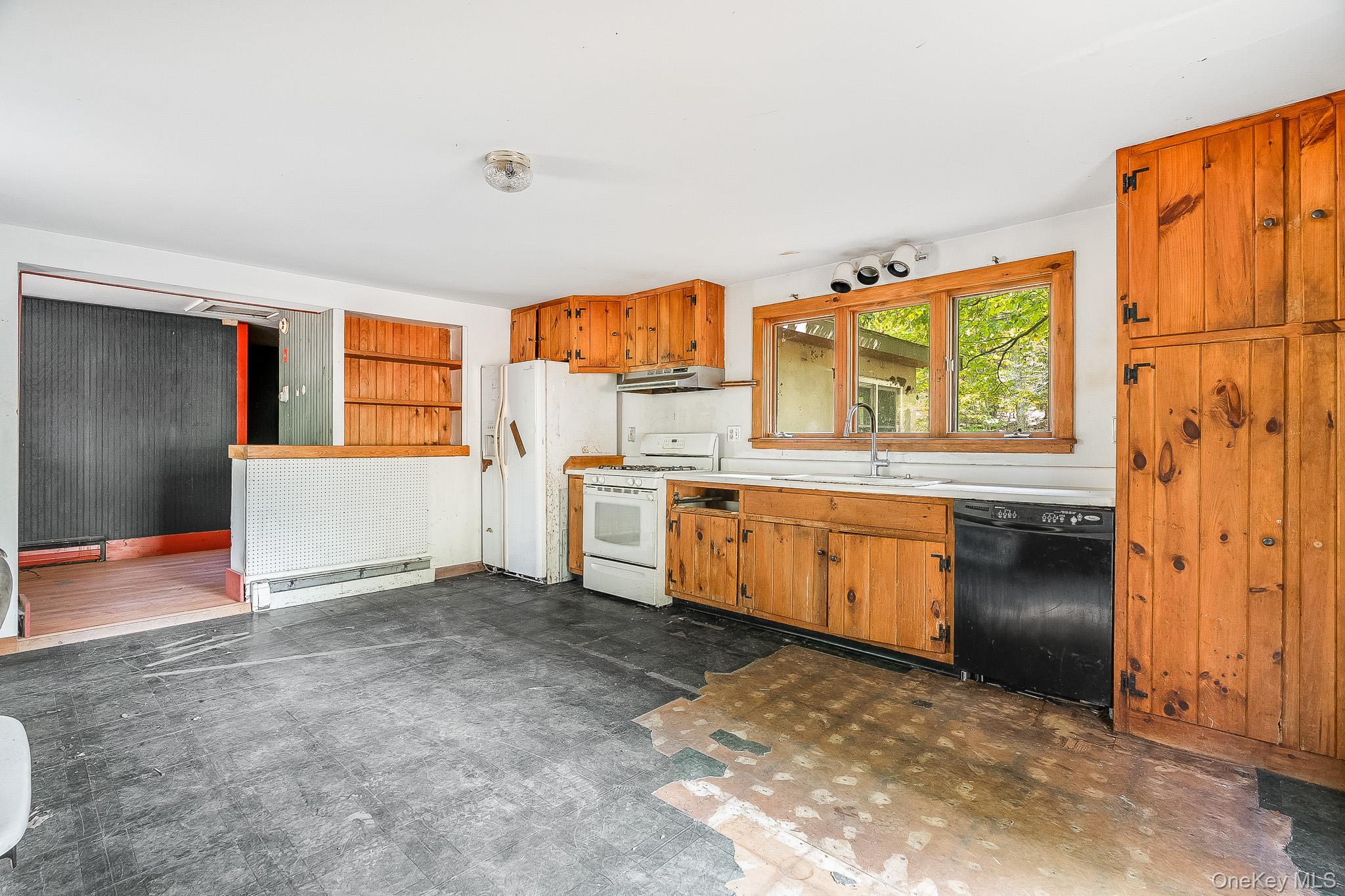 31 Bunny Run Road, Saugerties, NY 12477