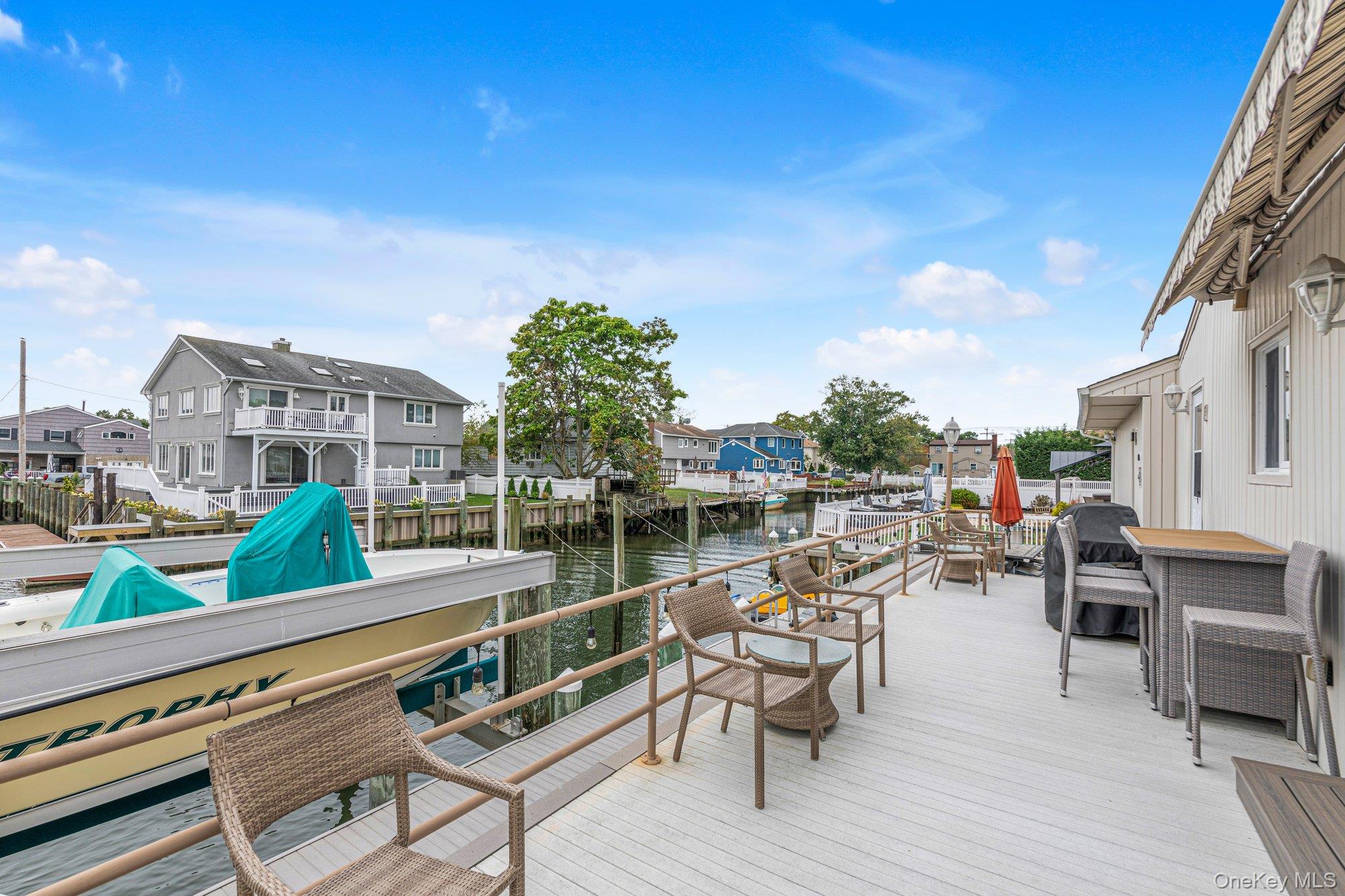 1130 Hayes Place, Baldwin Harbor, NY 11510