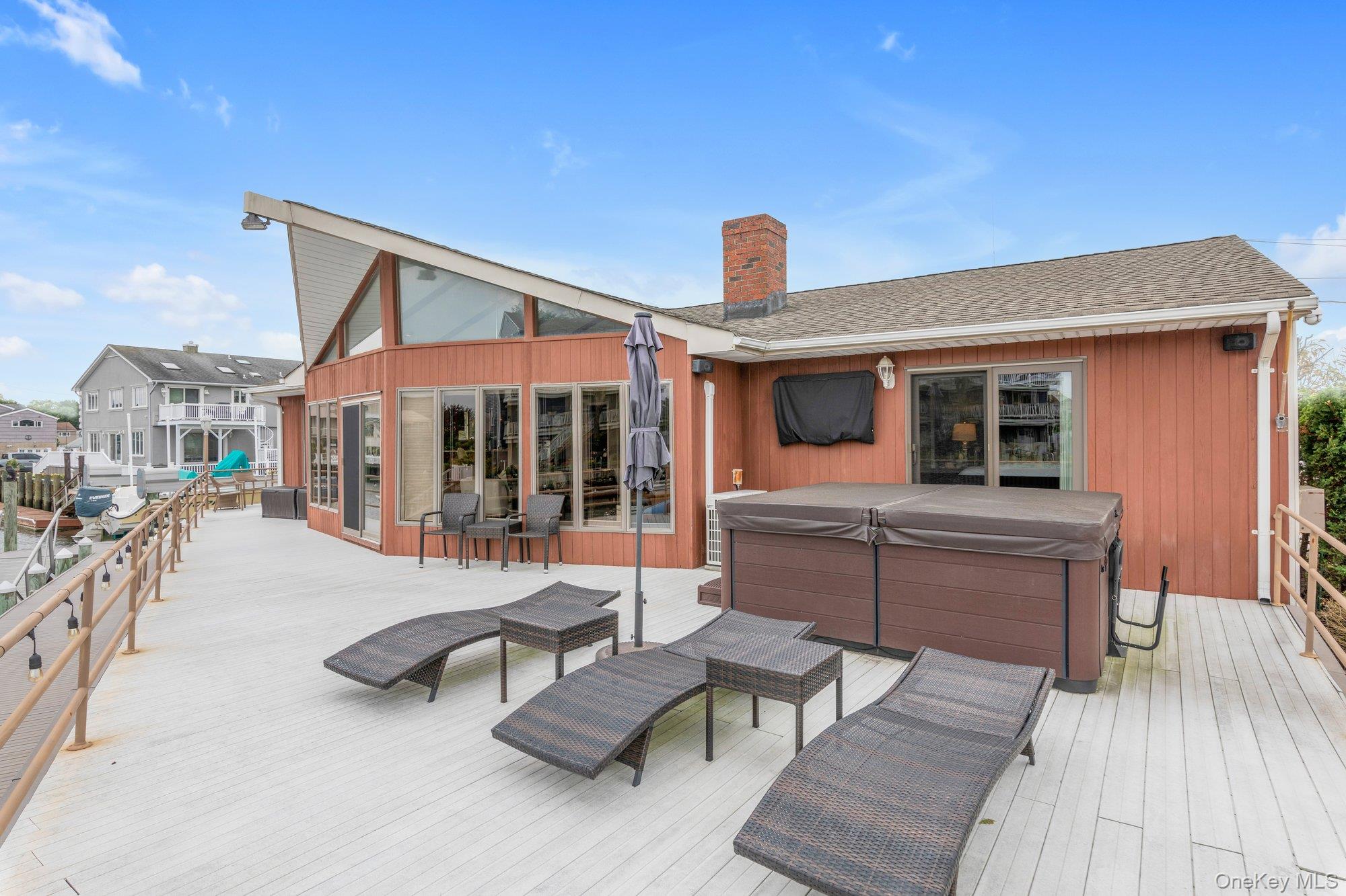 1130 Hayes Place, Baldwin Harbor, NY 11510