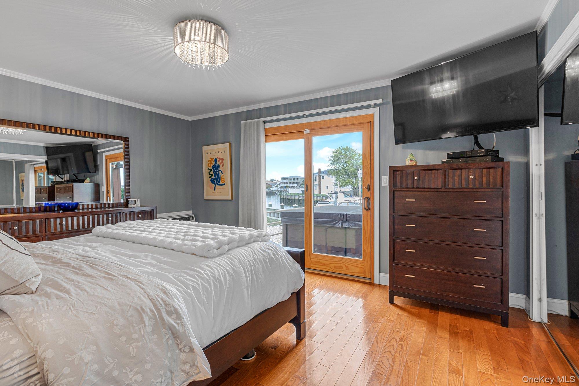 1130 Hayes Place, Baldwin Harbor, NY 11510