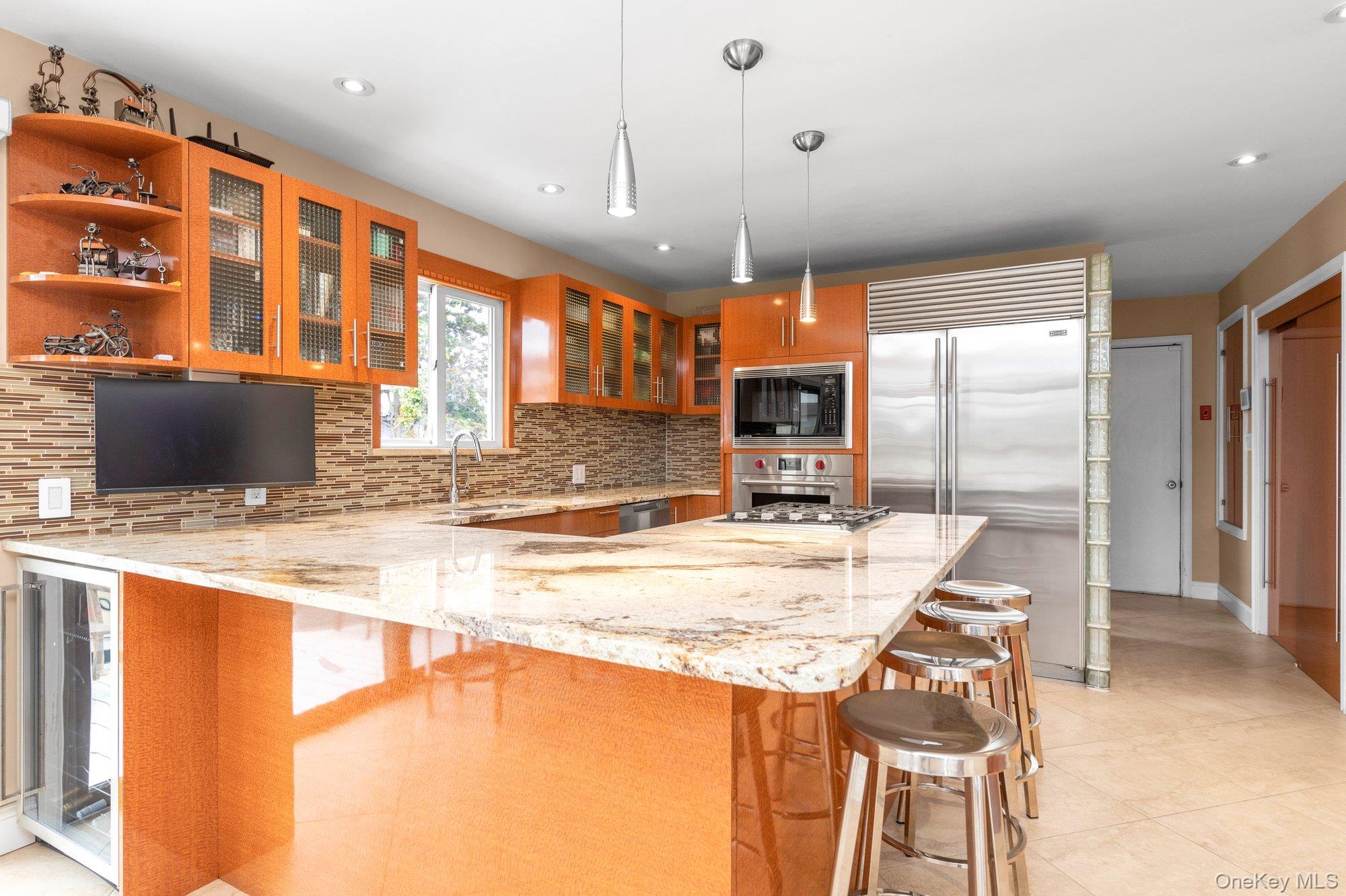 1130 Hayes Place, Baldwin Harbor, NY 11510