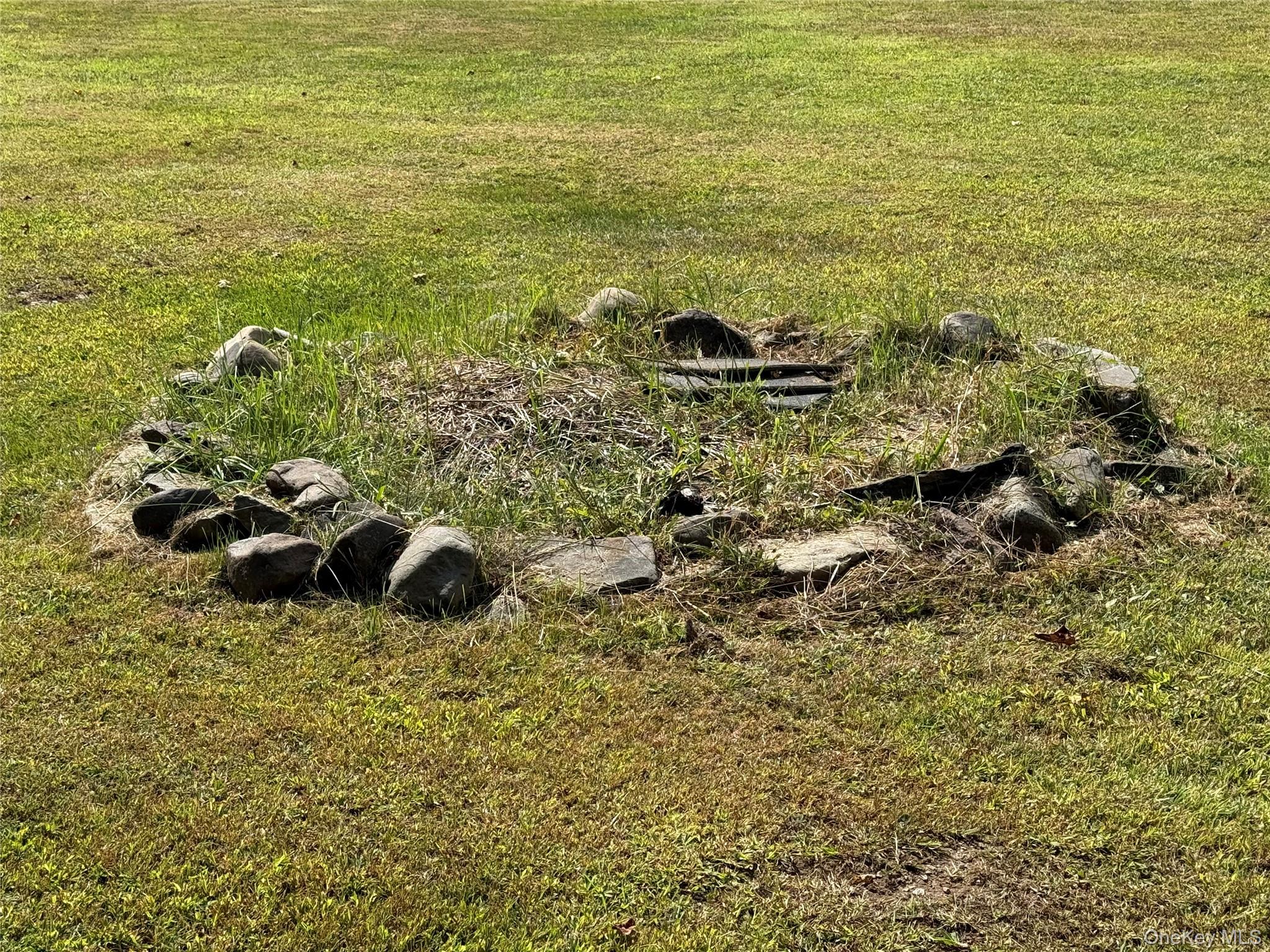 910 State Route 42, Sparrowbush, NY 12780