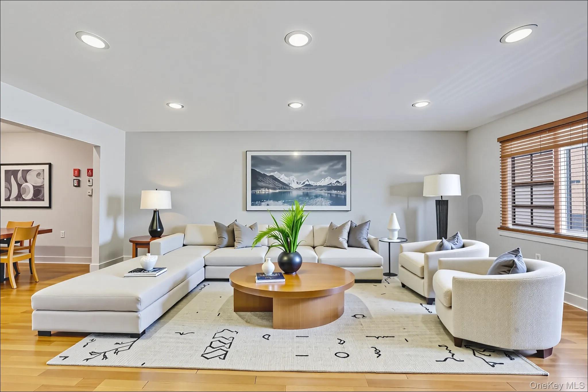 6002 80th Avenue, Glendale, NY 11385