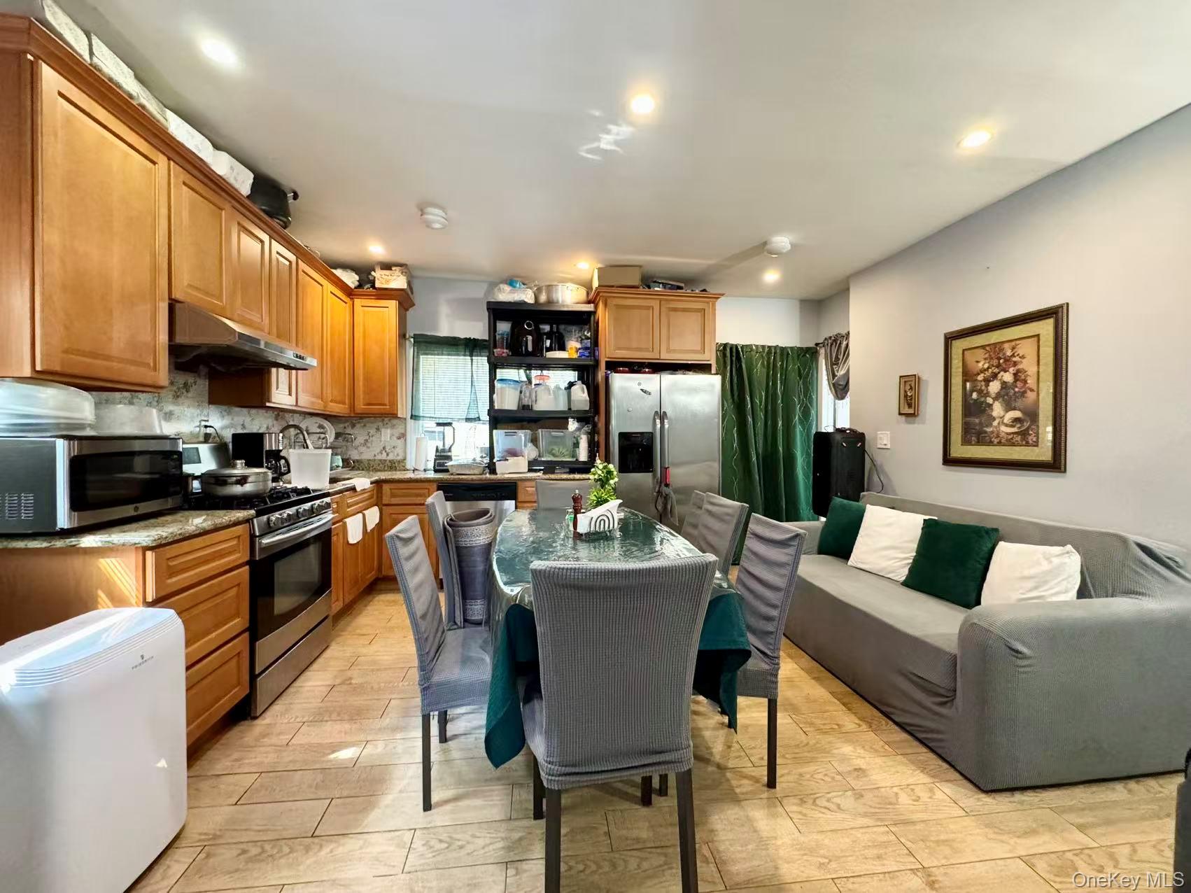 34&36 Marginal St, Brooklyn, NY 11207