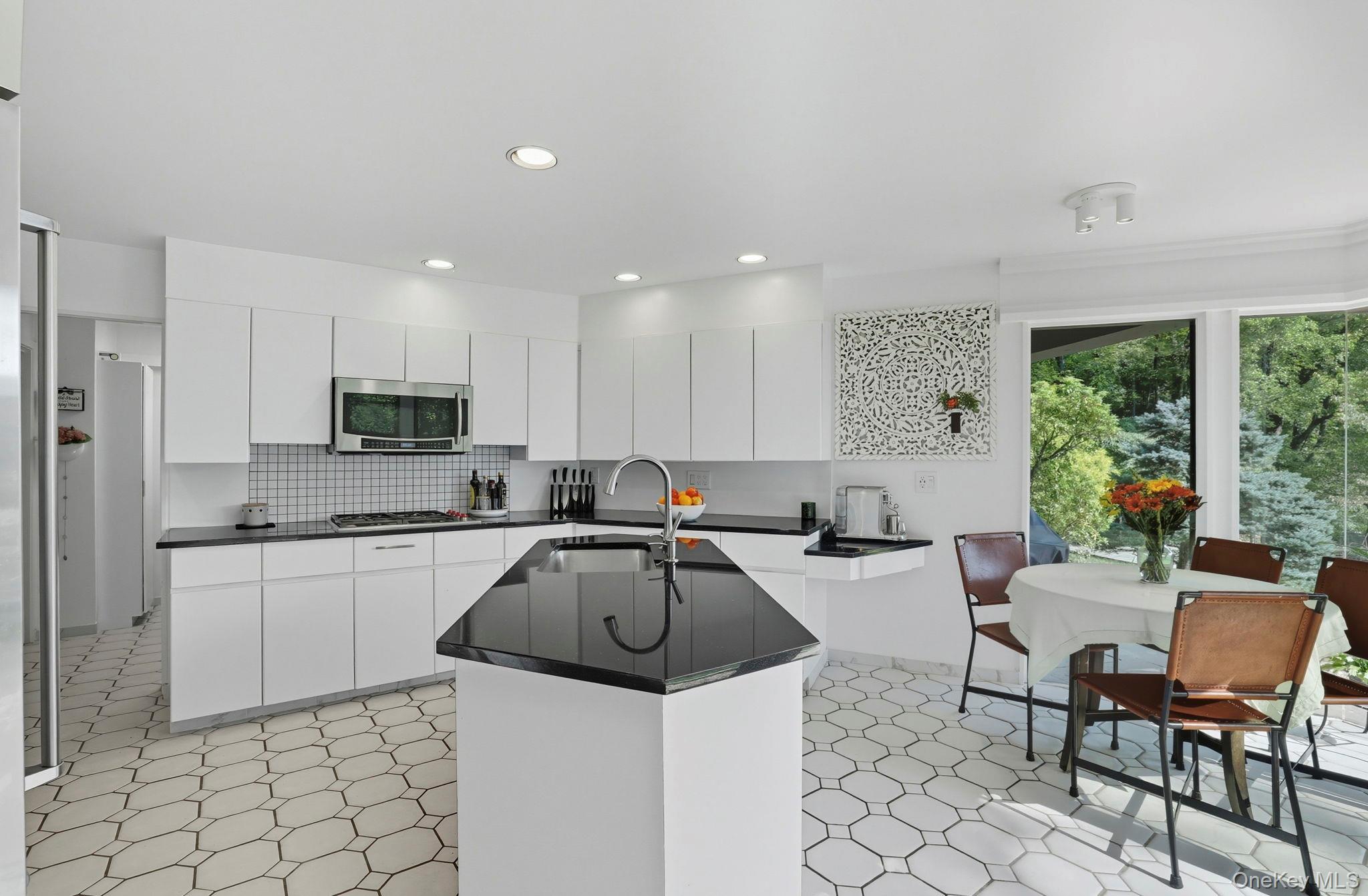 67 Banksville Road, Armonk, NY 10504