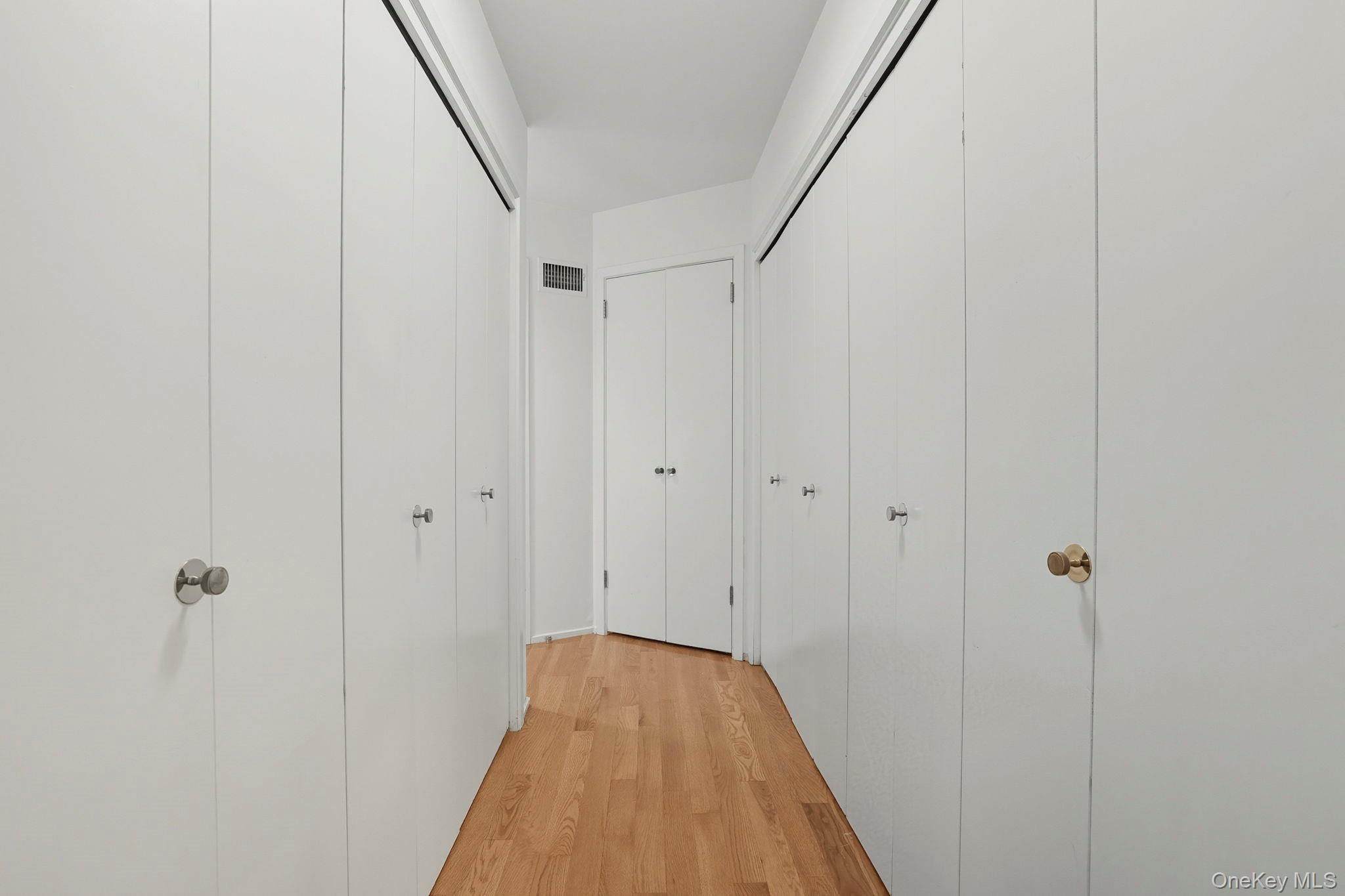 67 Banksville Road, Armonk, NY 10504