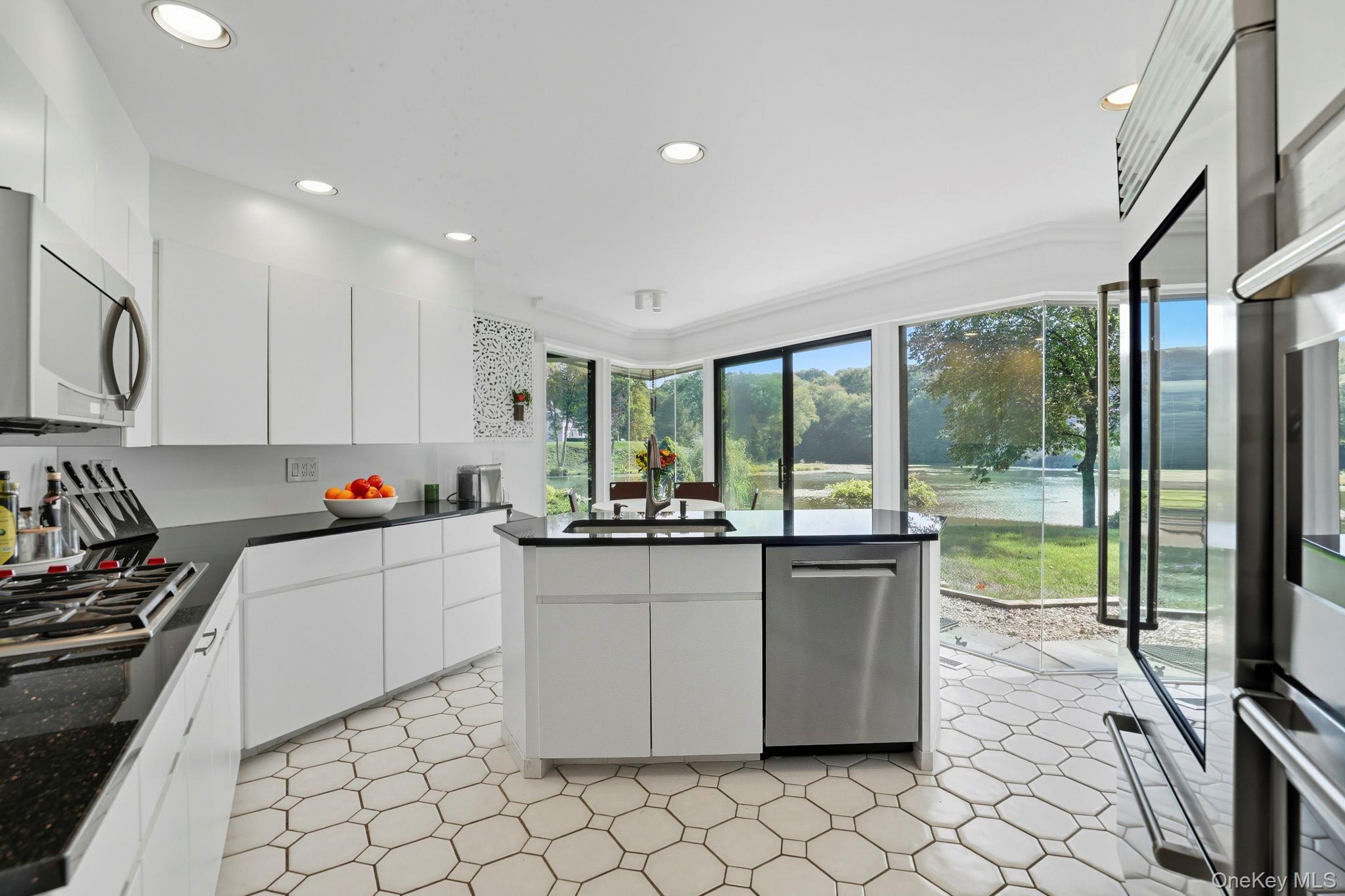 67 Banksville Road, Armonk, NY 10504