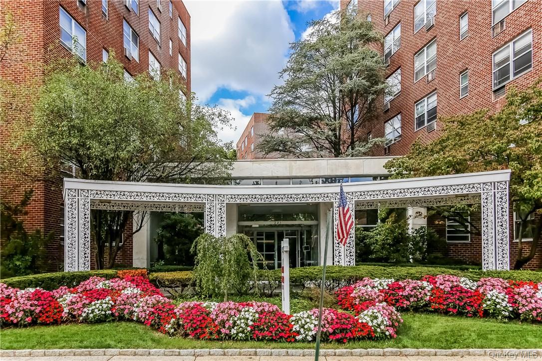 281 Garth Road # A6D, Scarsdale, NY 10583
