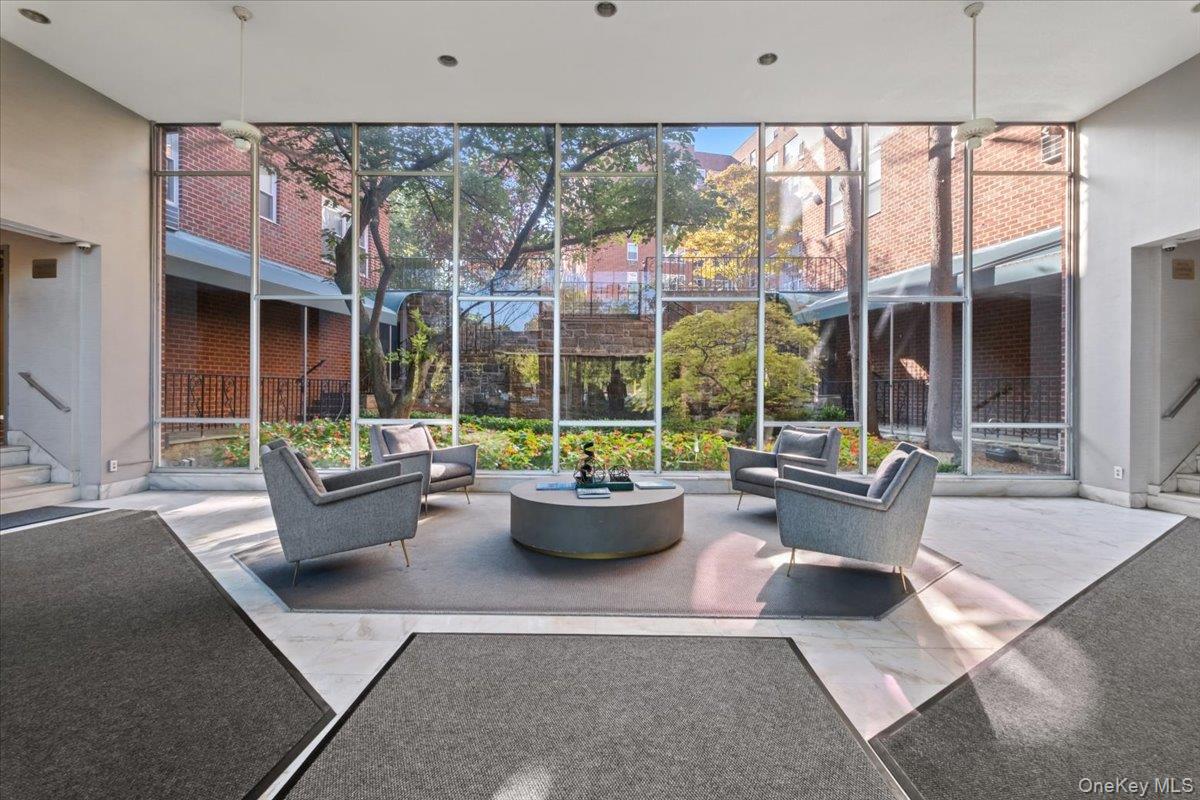 281 Garth Road # A6D, Scarsdale, NY 10583