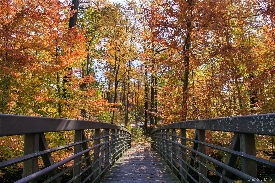 281 Garth Road # A6D, Scarsdale, NY 10583