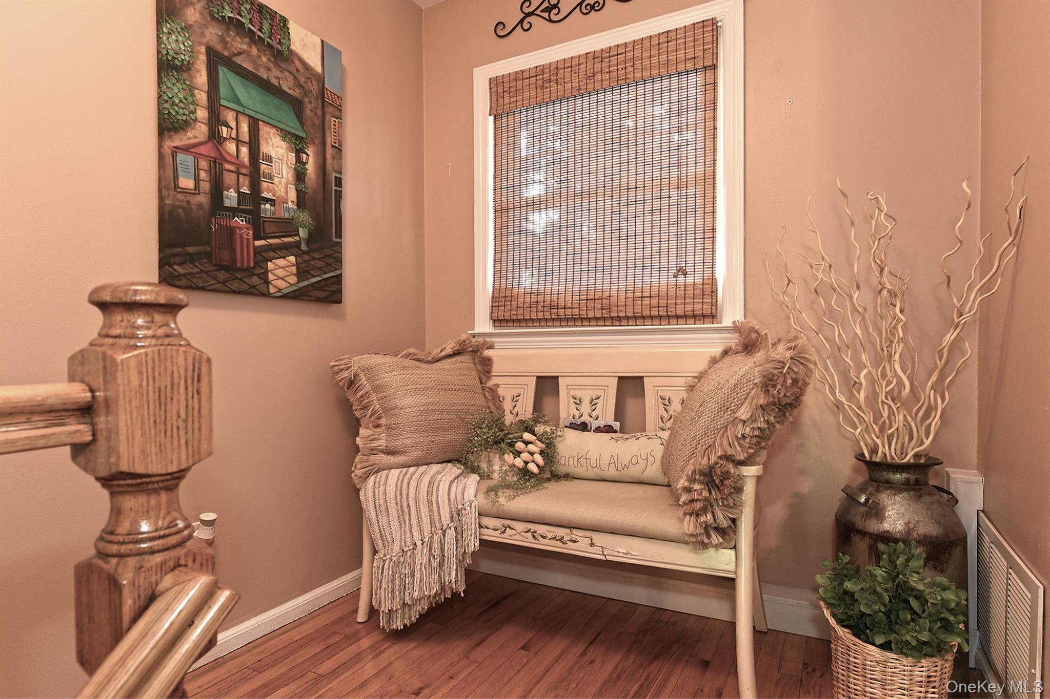 4 Cranford Road, Plainview, NY 11803