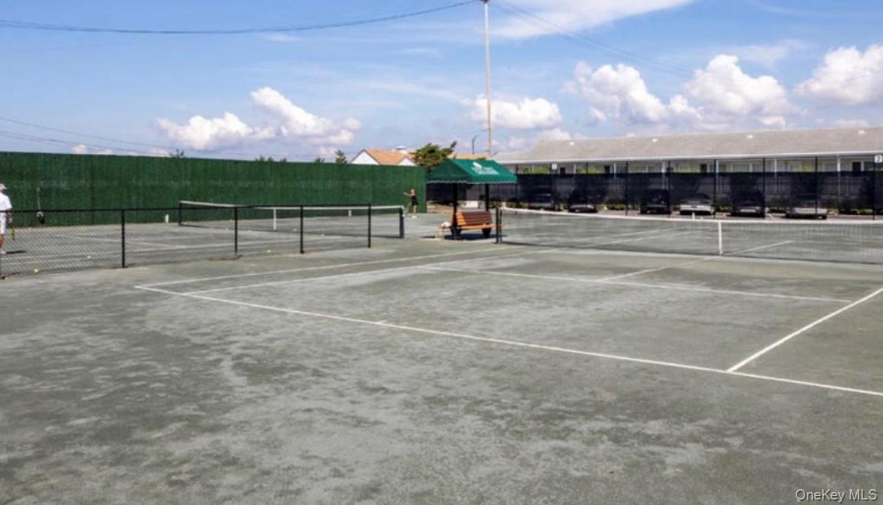 231 Dune Road # 905, Westhampton Beach, NY 11978