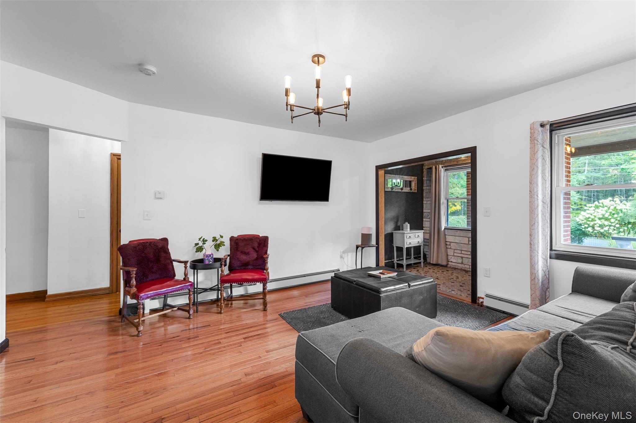 2 May Place, Glen Spey, NY 12737