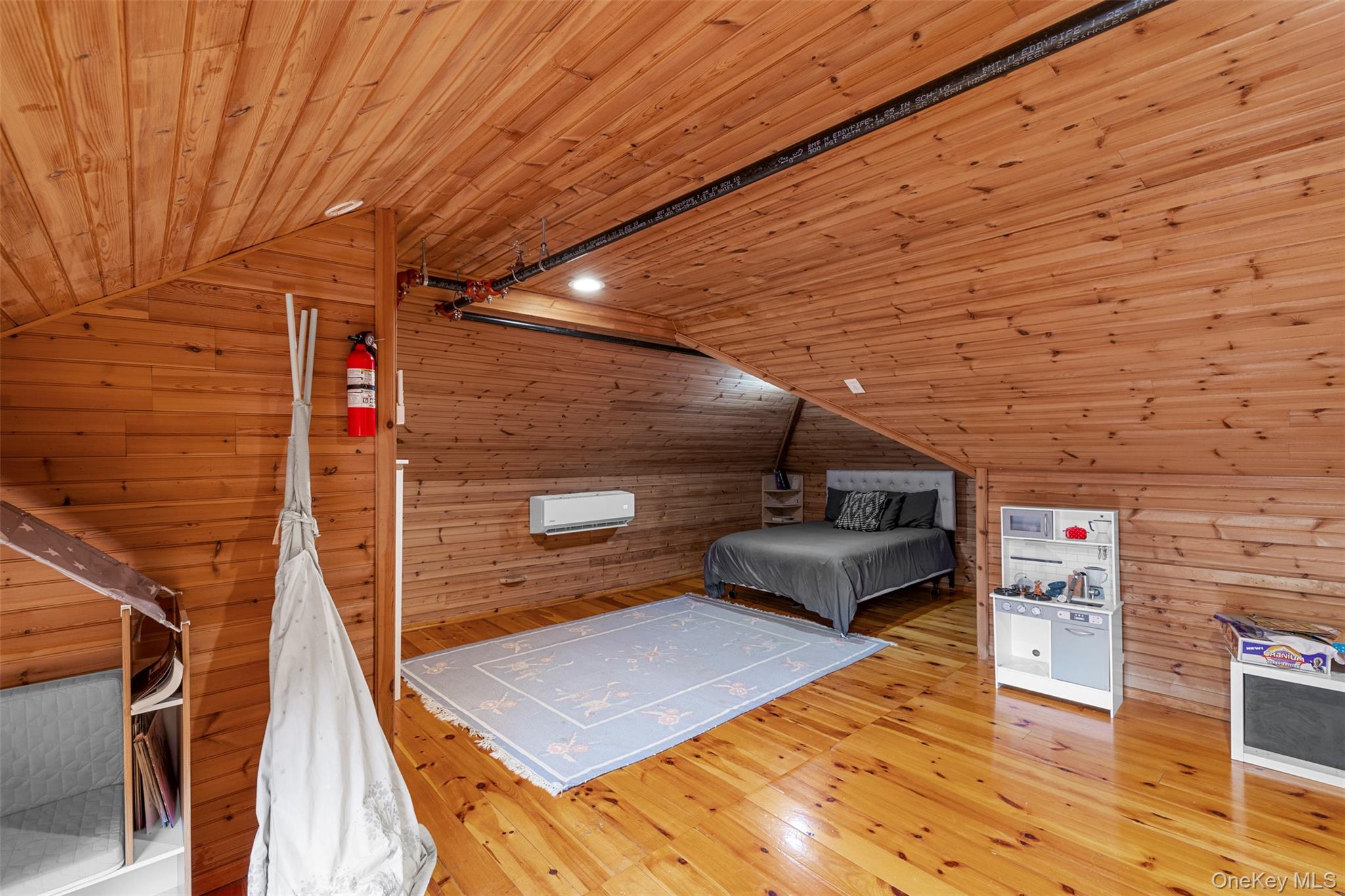 2 May Place, Glen Spey, NY 12737