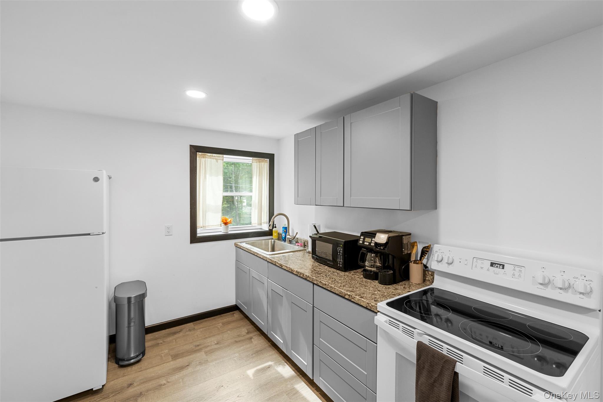 2 May Place, Glen Spey, NY 12737