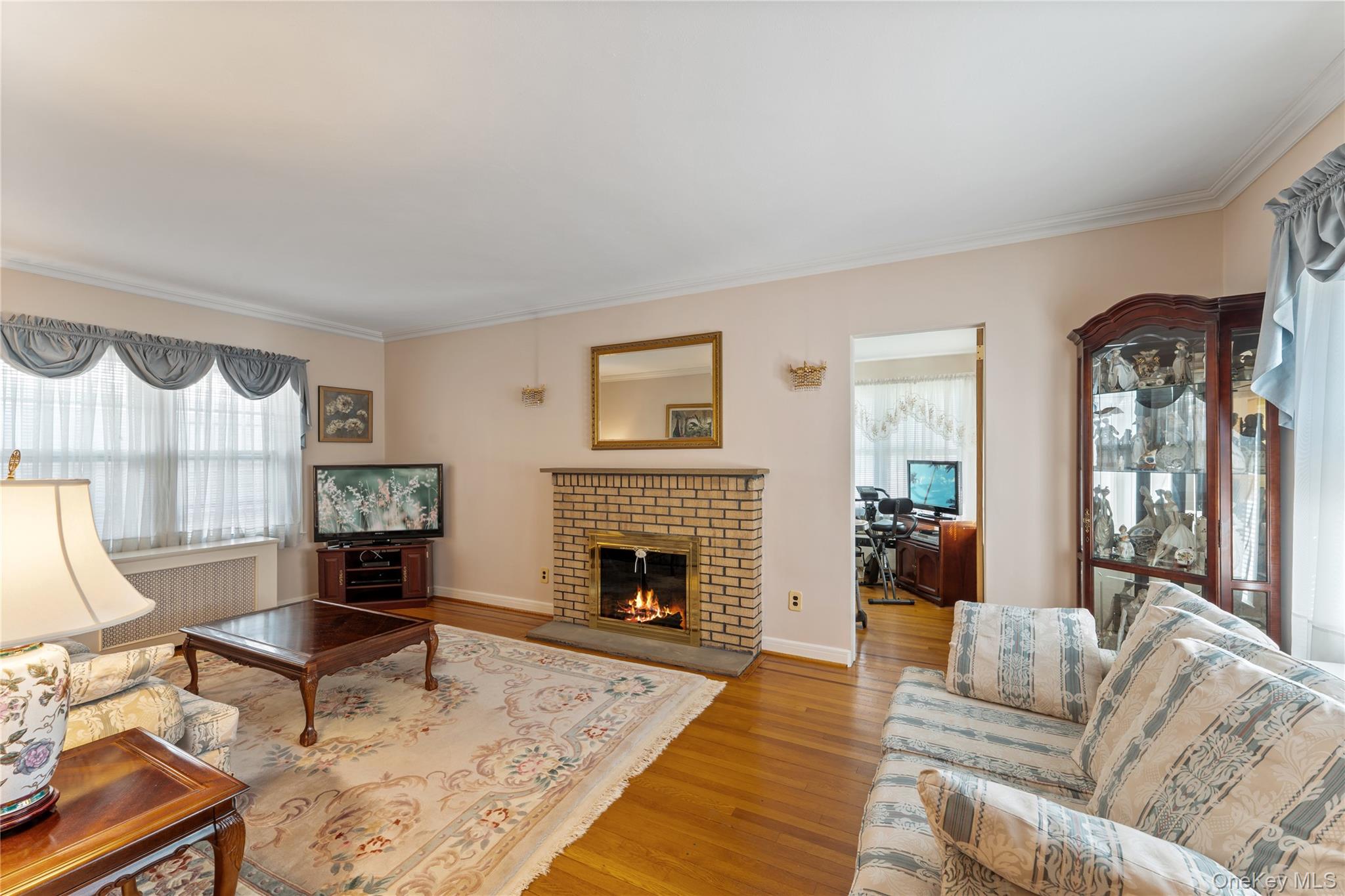 2914 162nd Street, Flushing, NY 11358