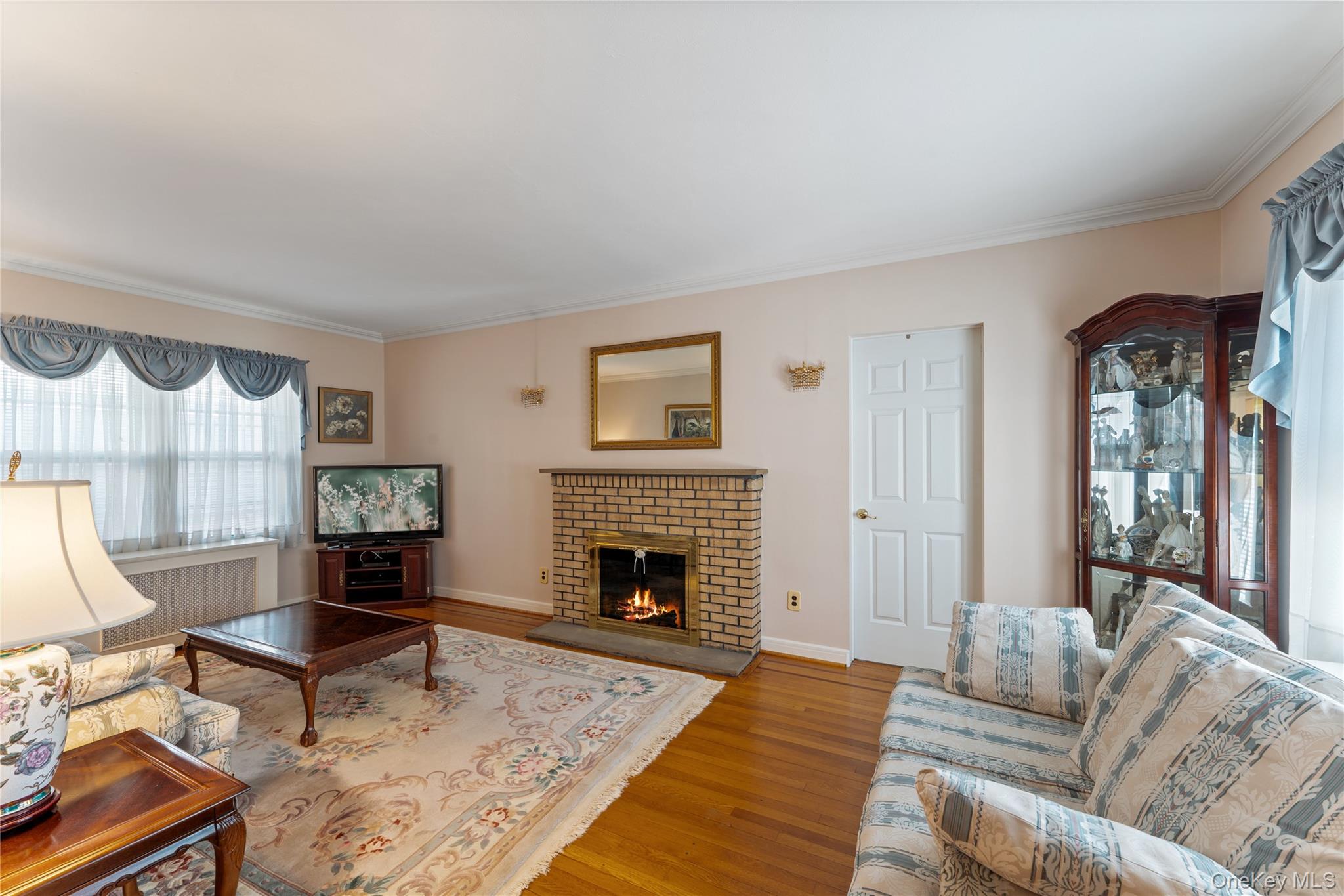 2914 162nd Street, Flushing, NY 11358