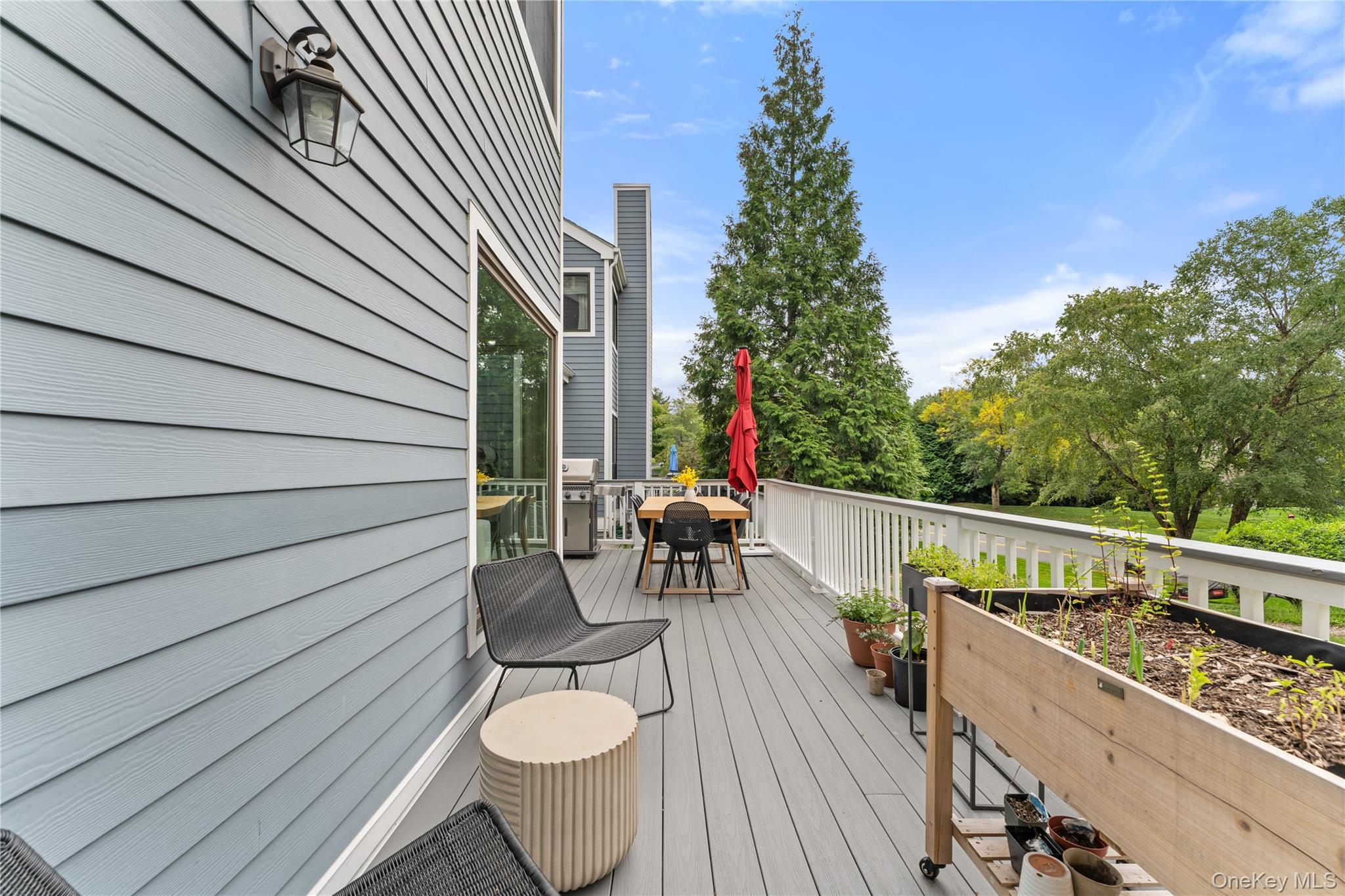 55 Ridgeway Drive, Irvington, NY 10533