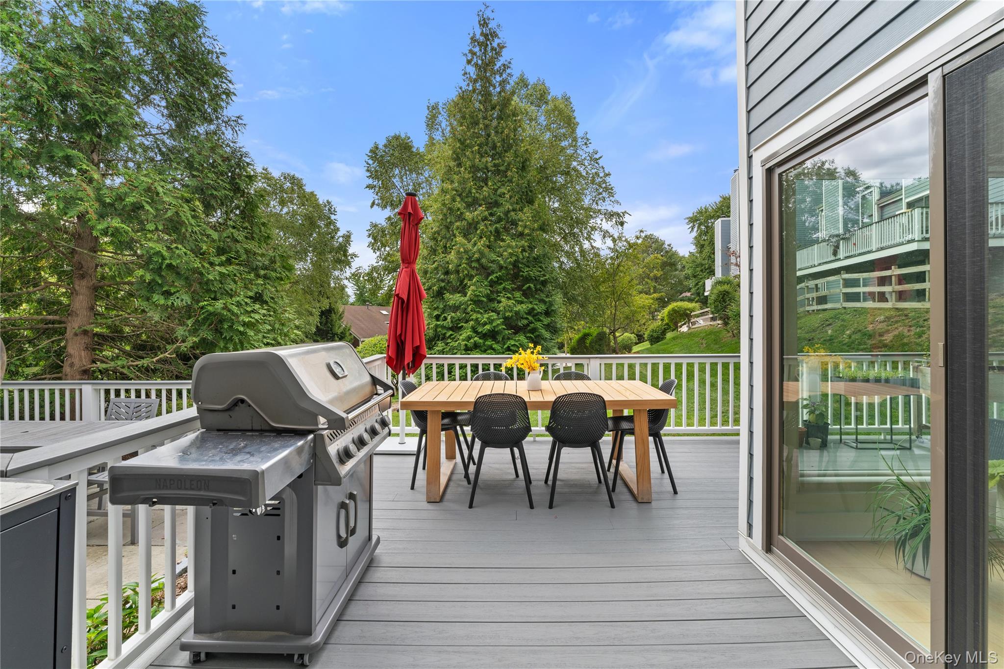 55 Ridgeway Drive, Irvington, NY 10533