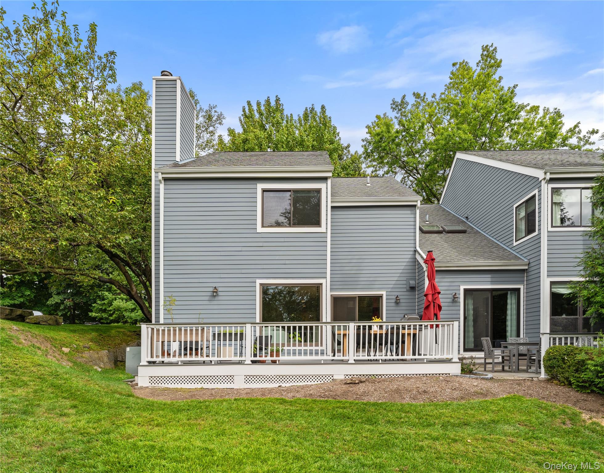 55 Ridgeway Drive, Irvington, NY 10533