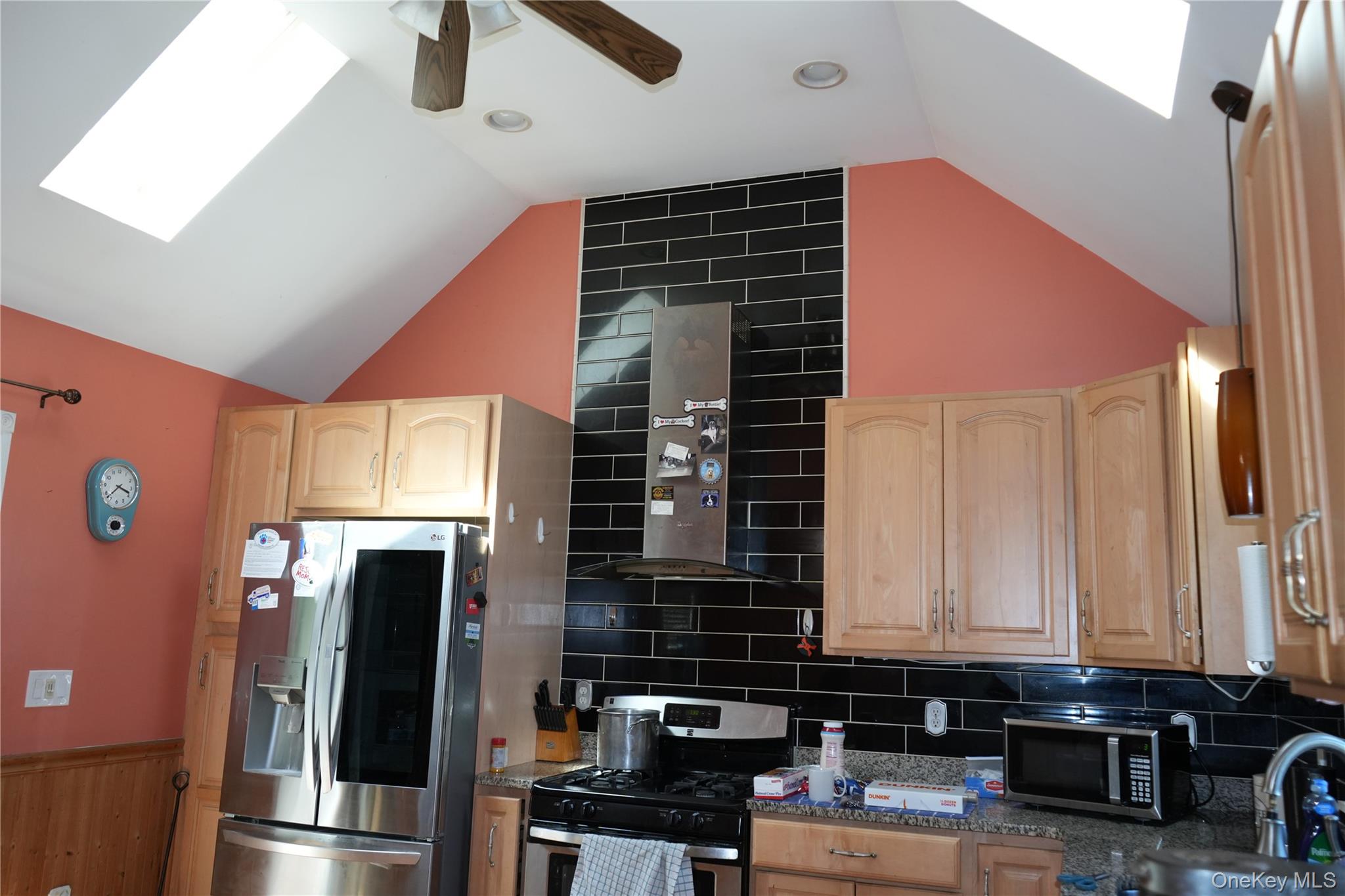 27 Spruce Street, Lake Peekskill, NY 10537